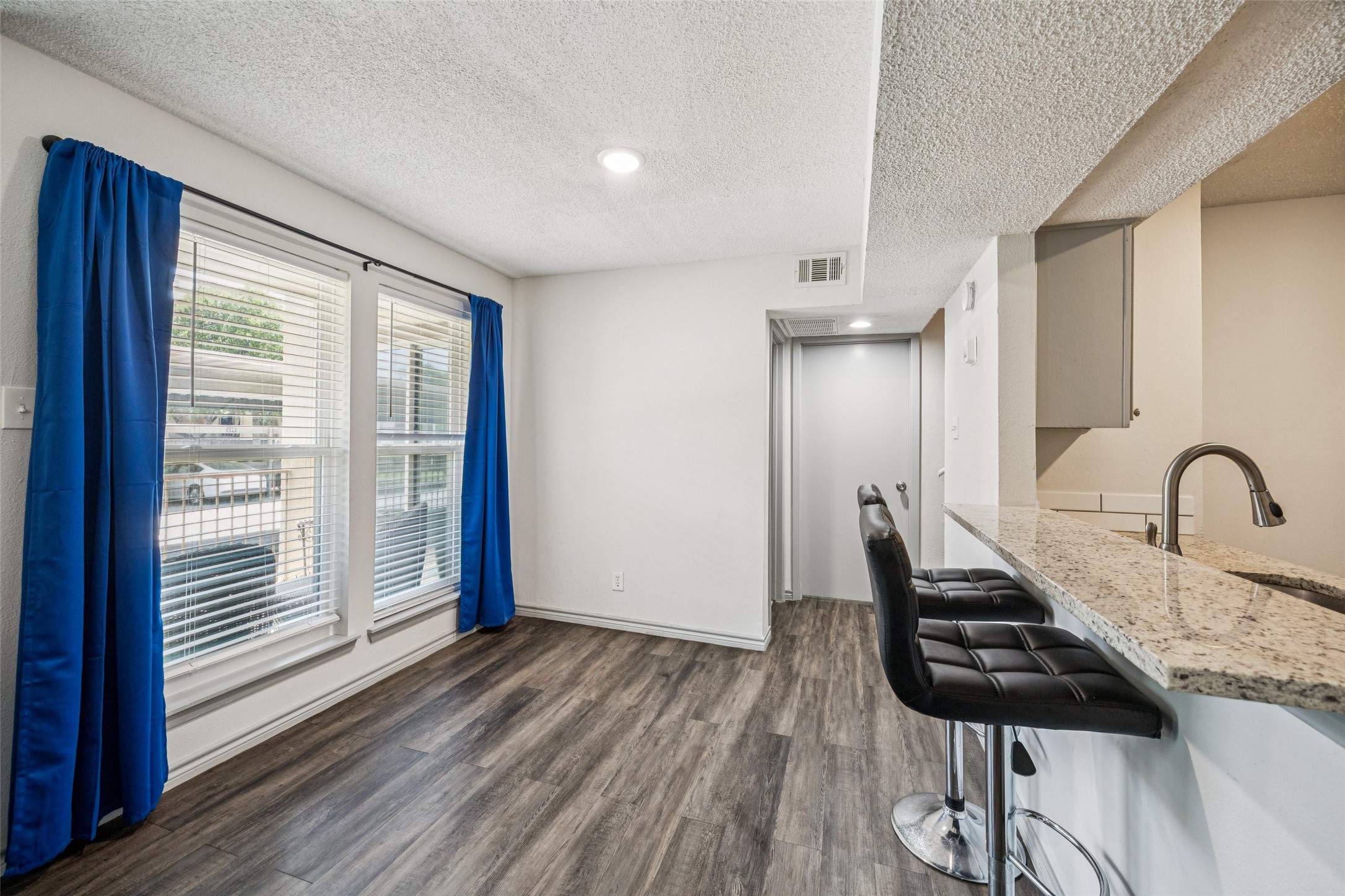 6050 Melody Lane 107