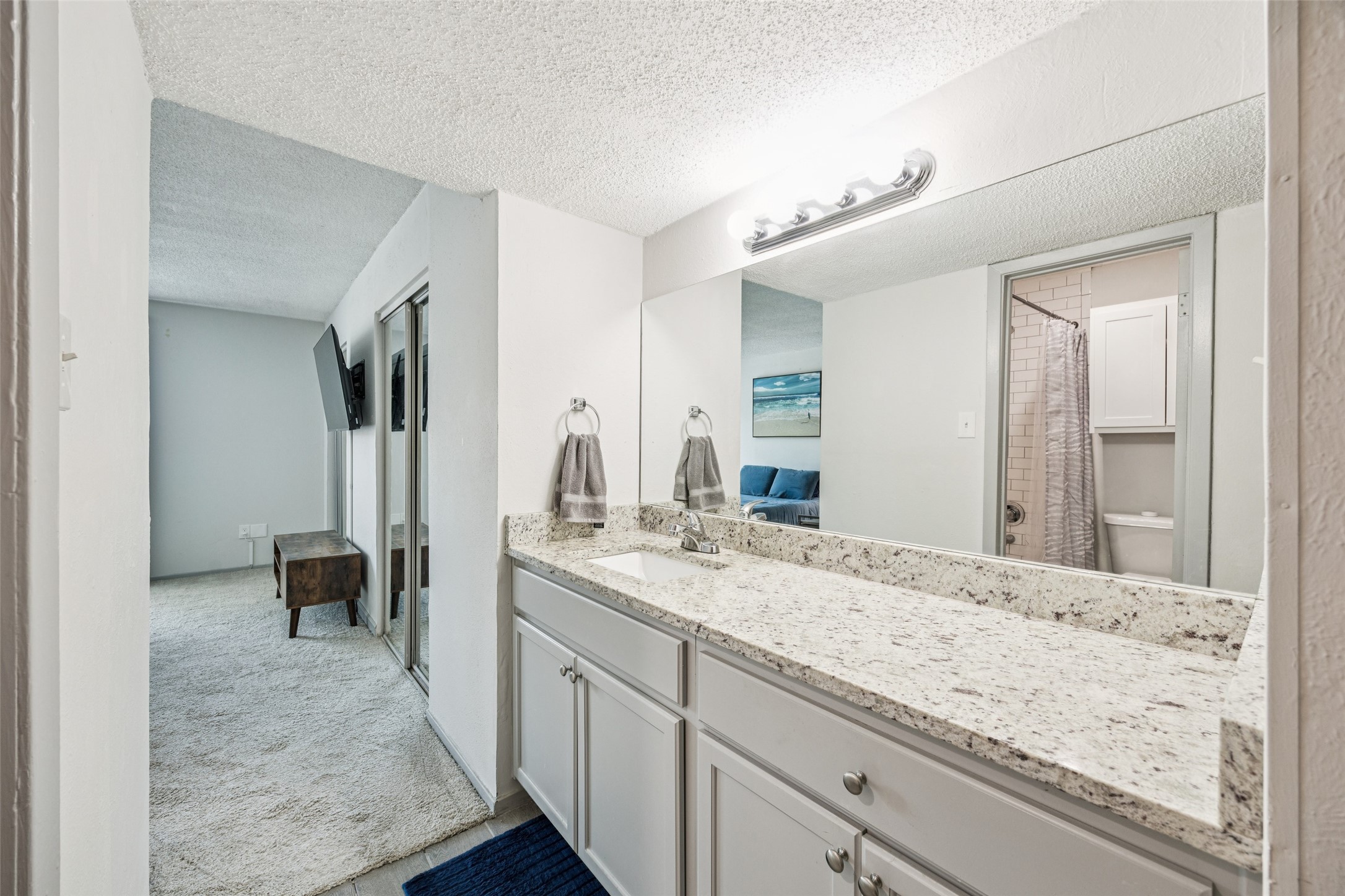 6050 Melody Lane 107