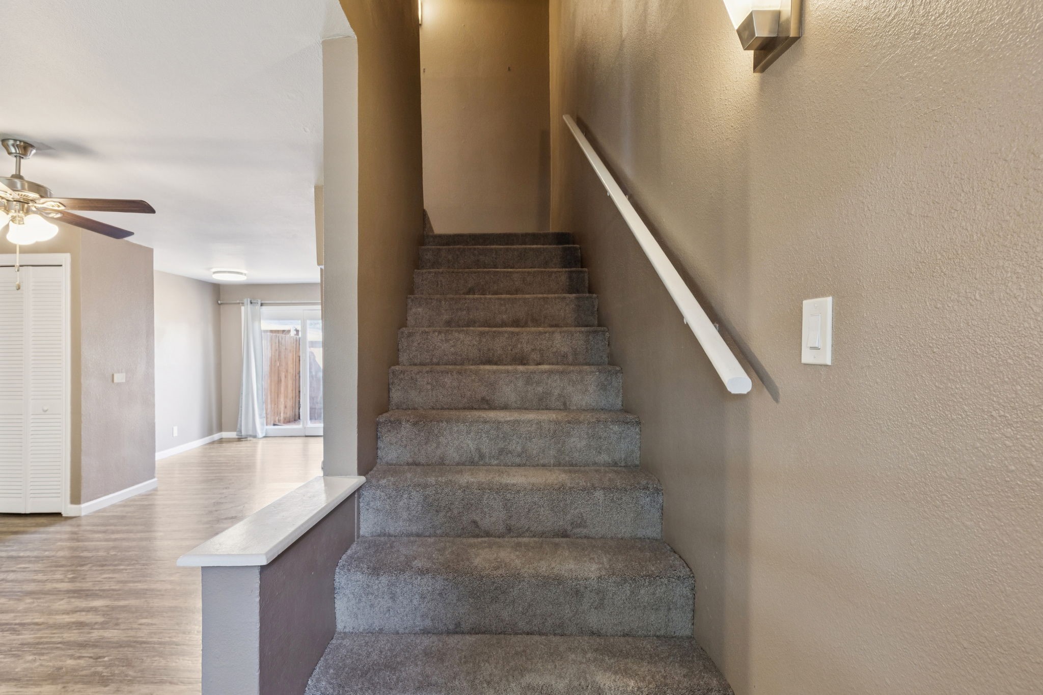 4039 Cole Avenue 106