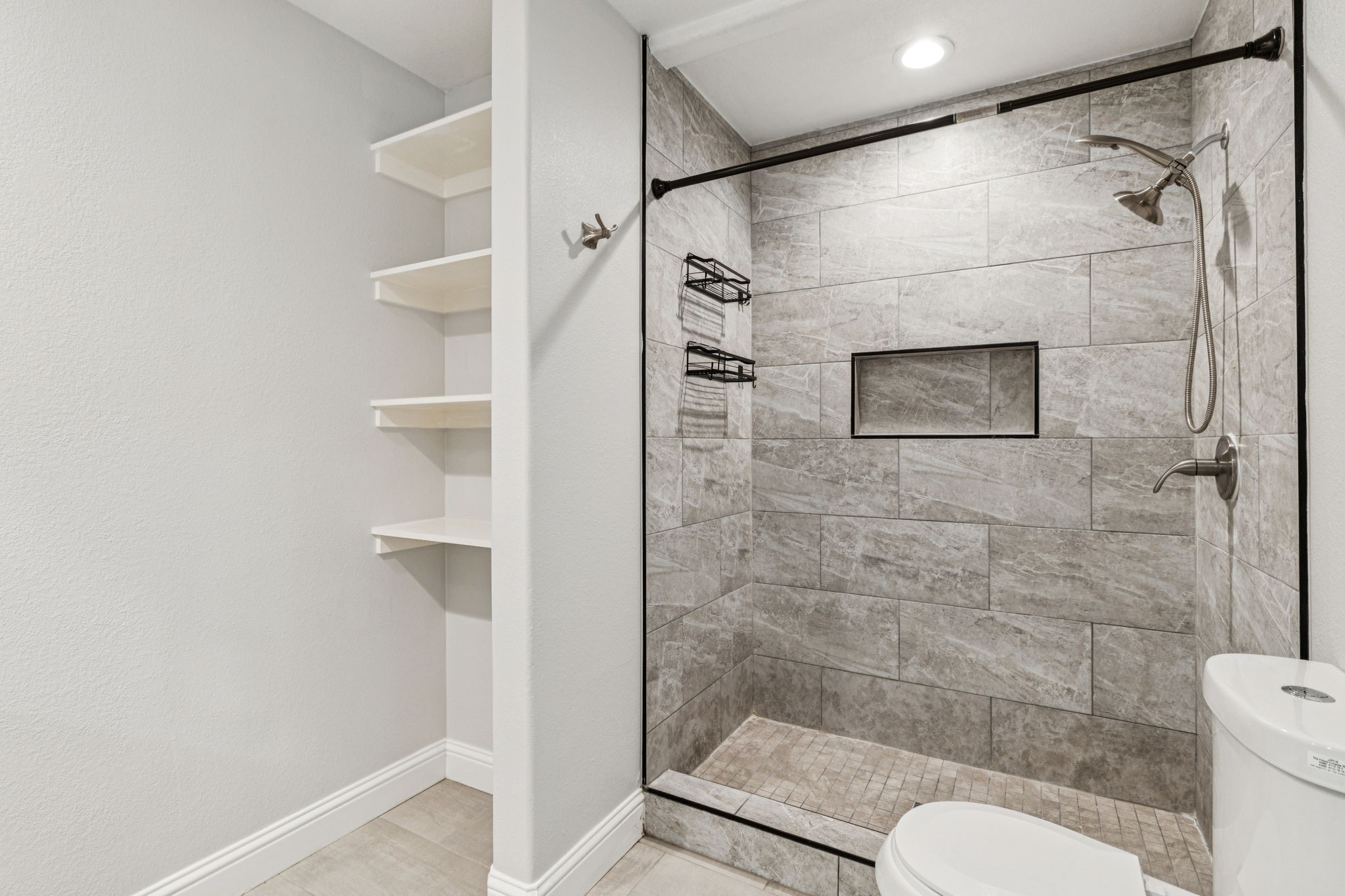 1906 W Five Mile Parkway