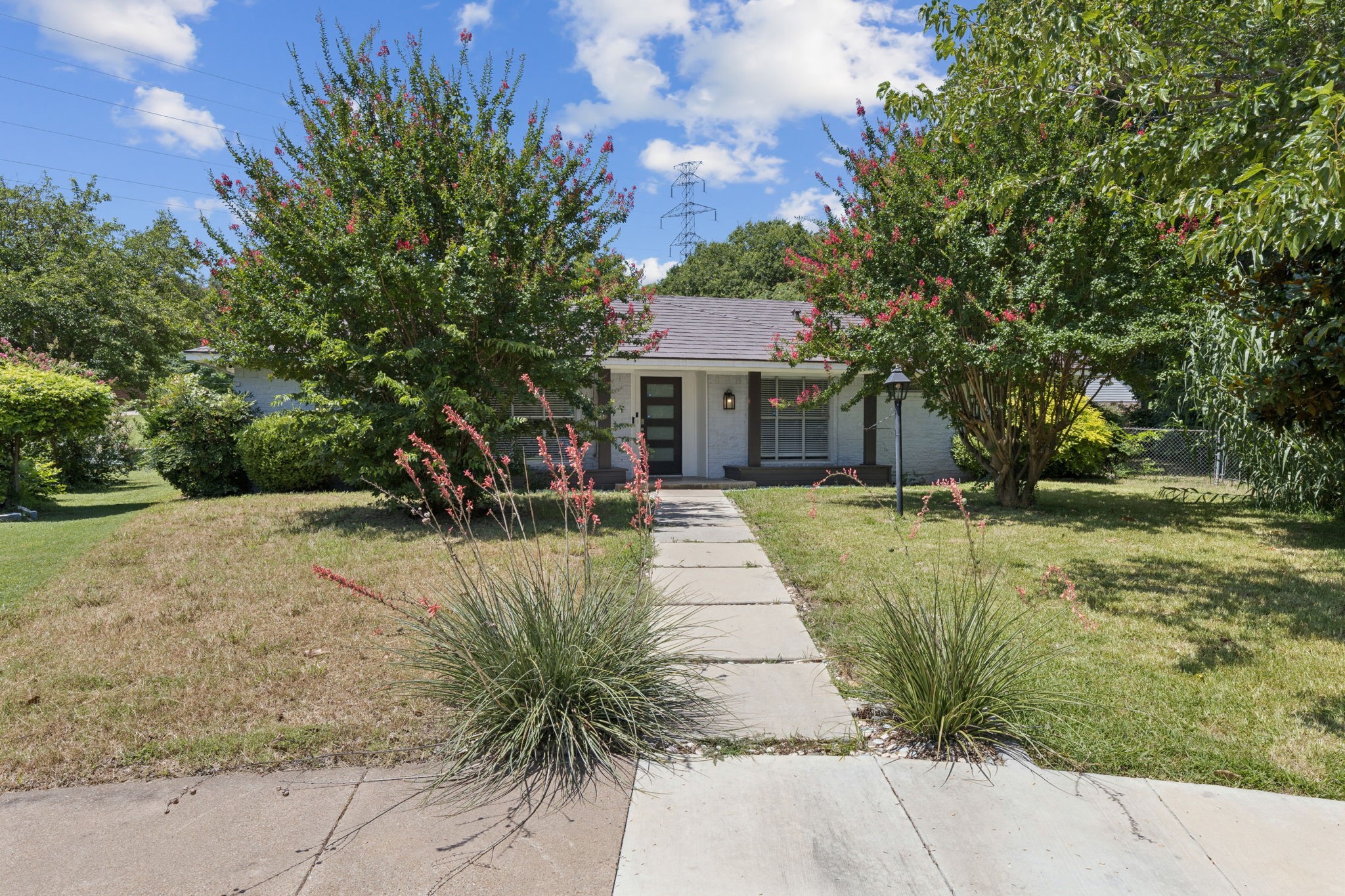 1906 W Five Mile Parkway