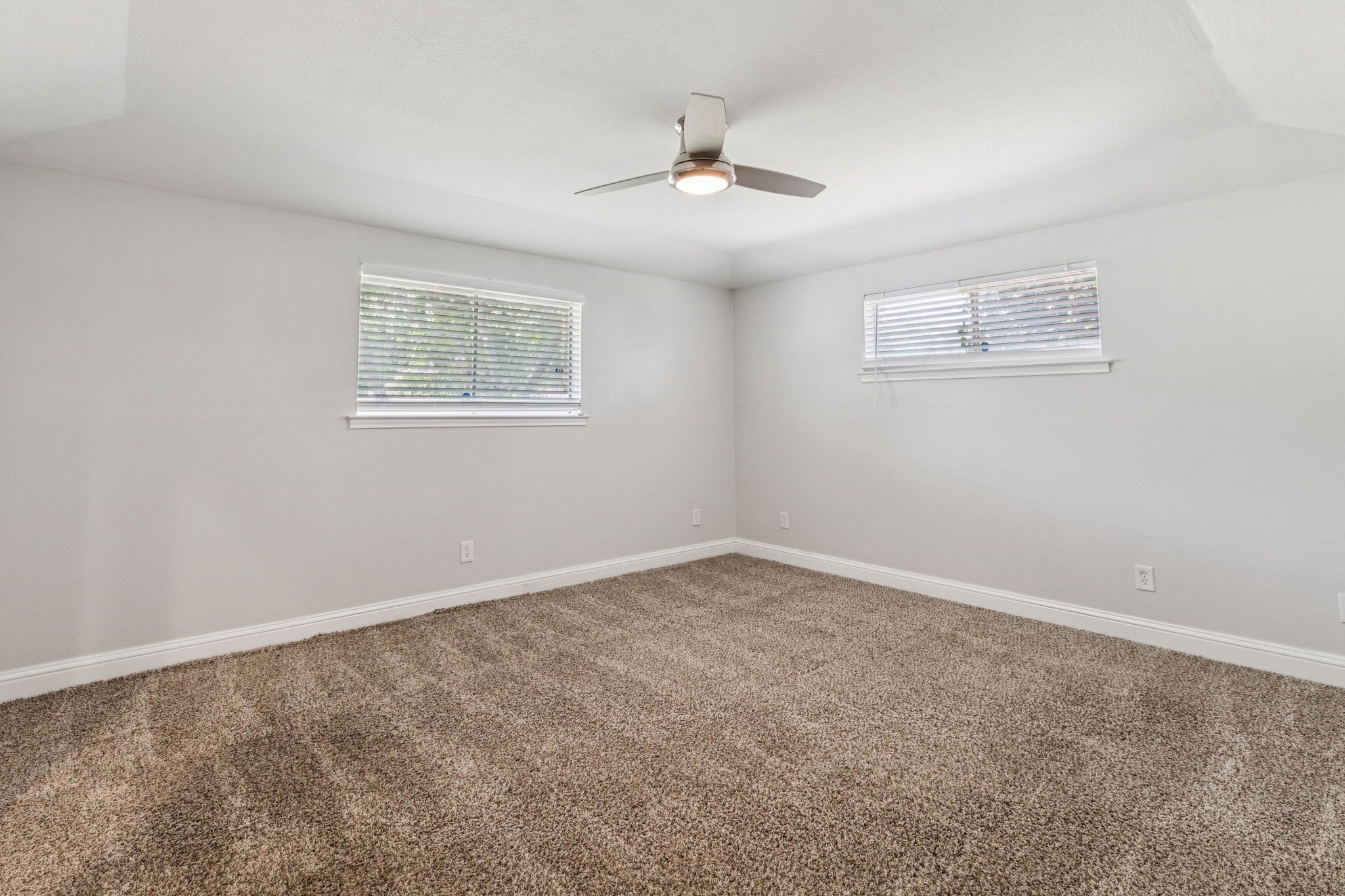 1906 W Five Mile Parkway