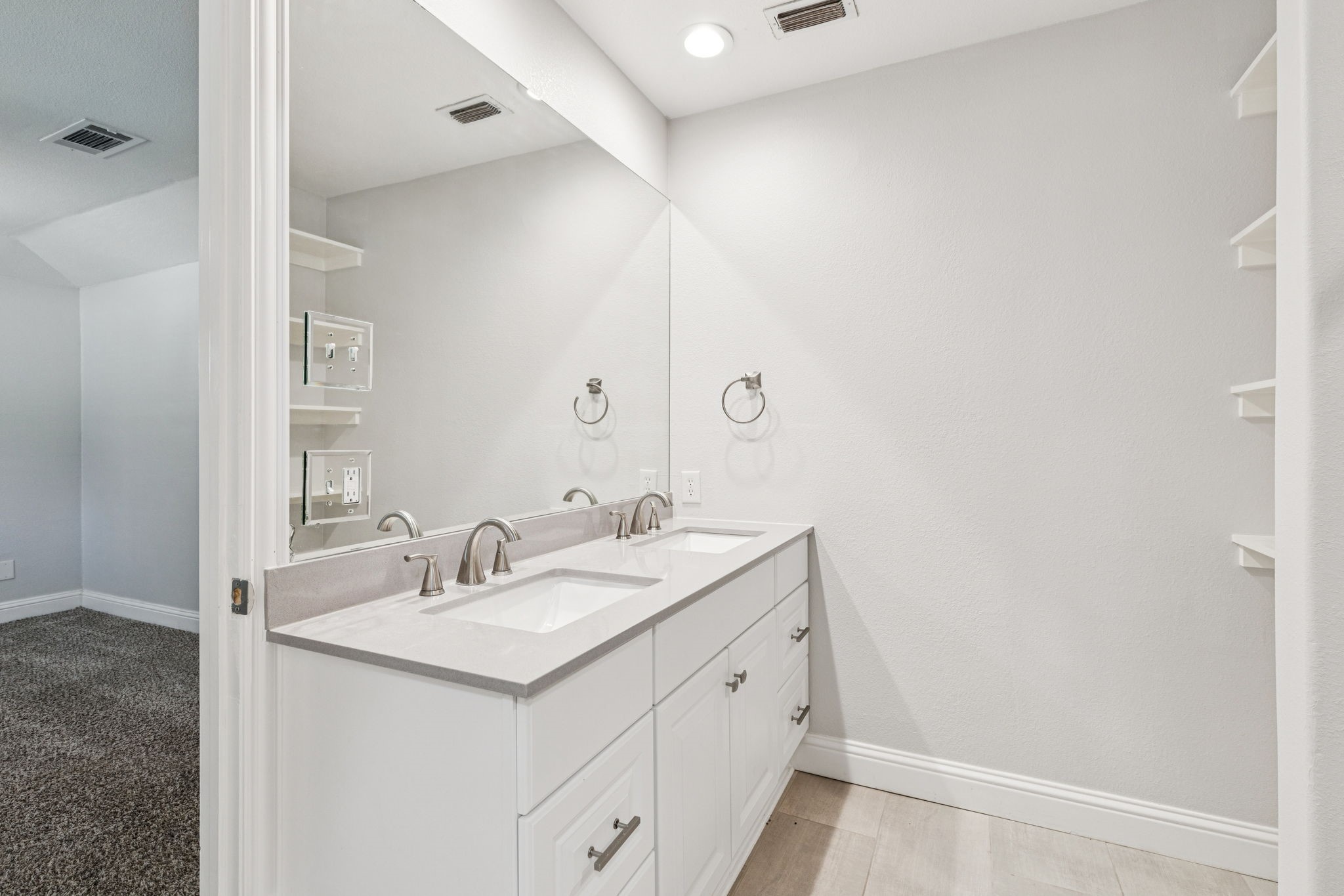 1906 W Five Mile Parkway