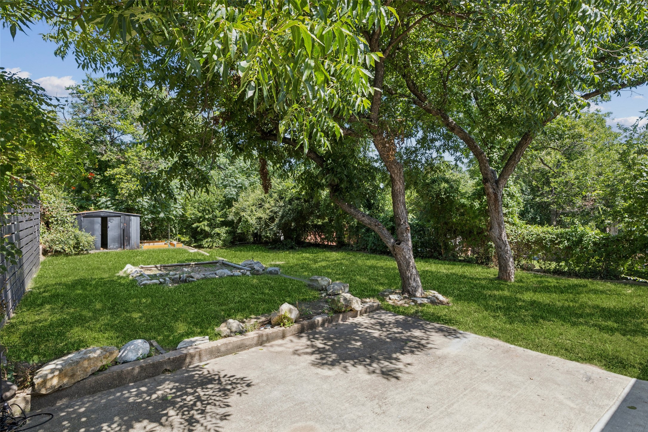 110 N Ravinia Drive