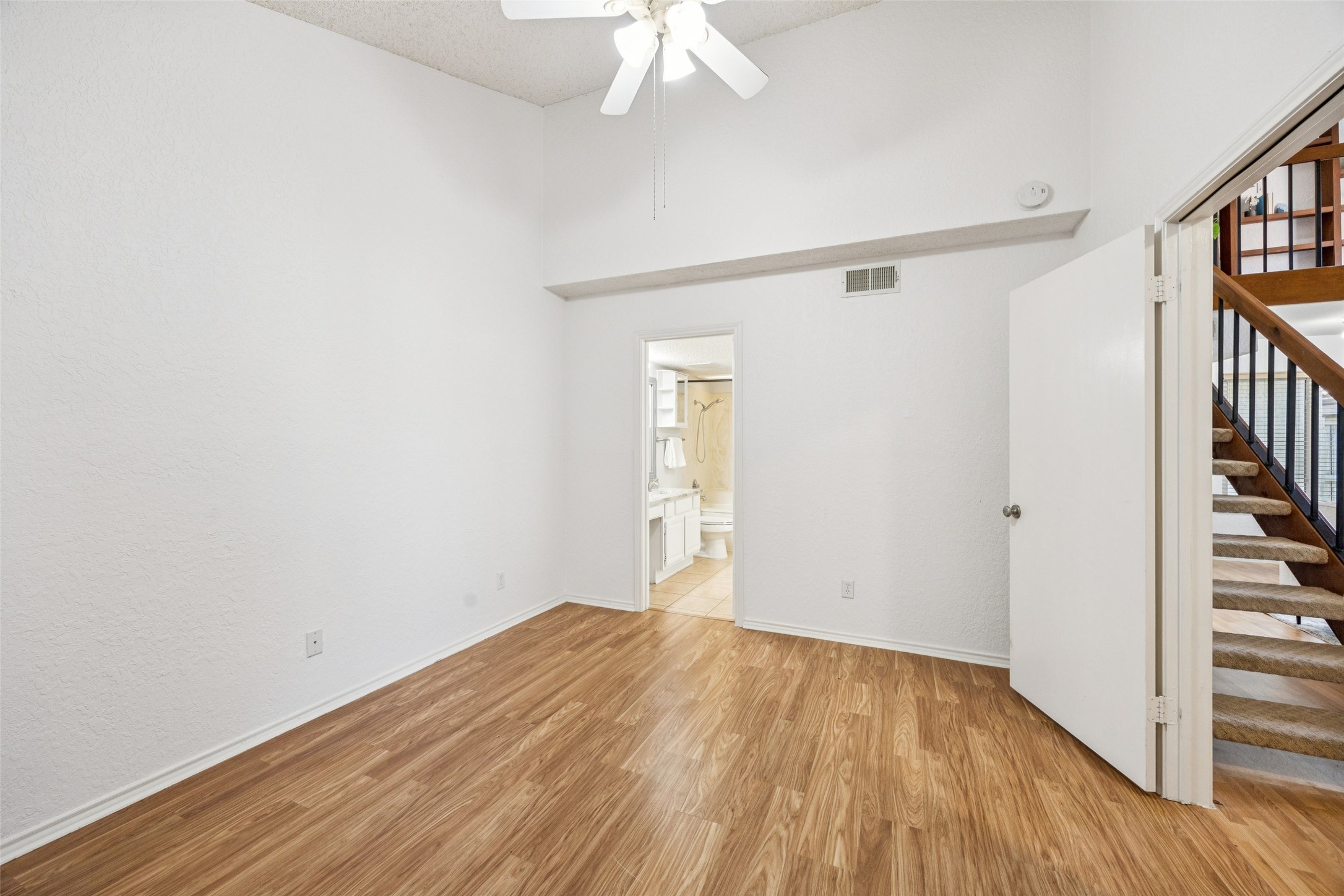 18040 Midway Road 229