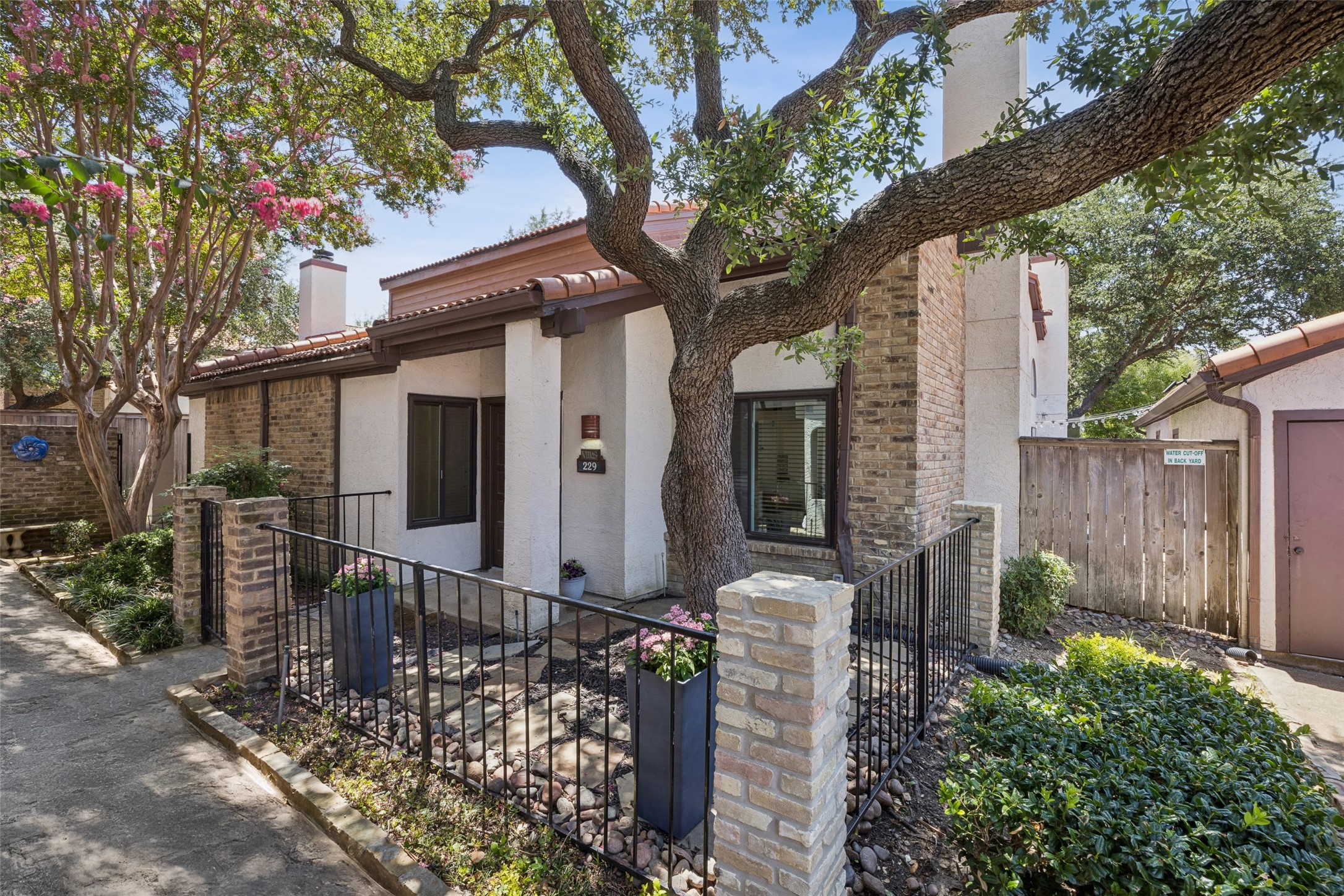 18040 Midway Road 229