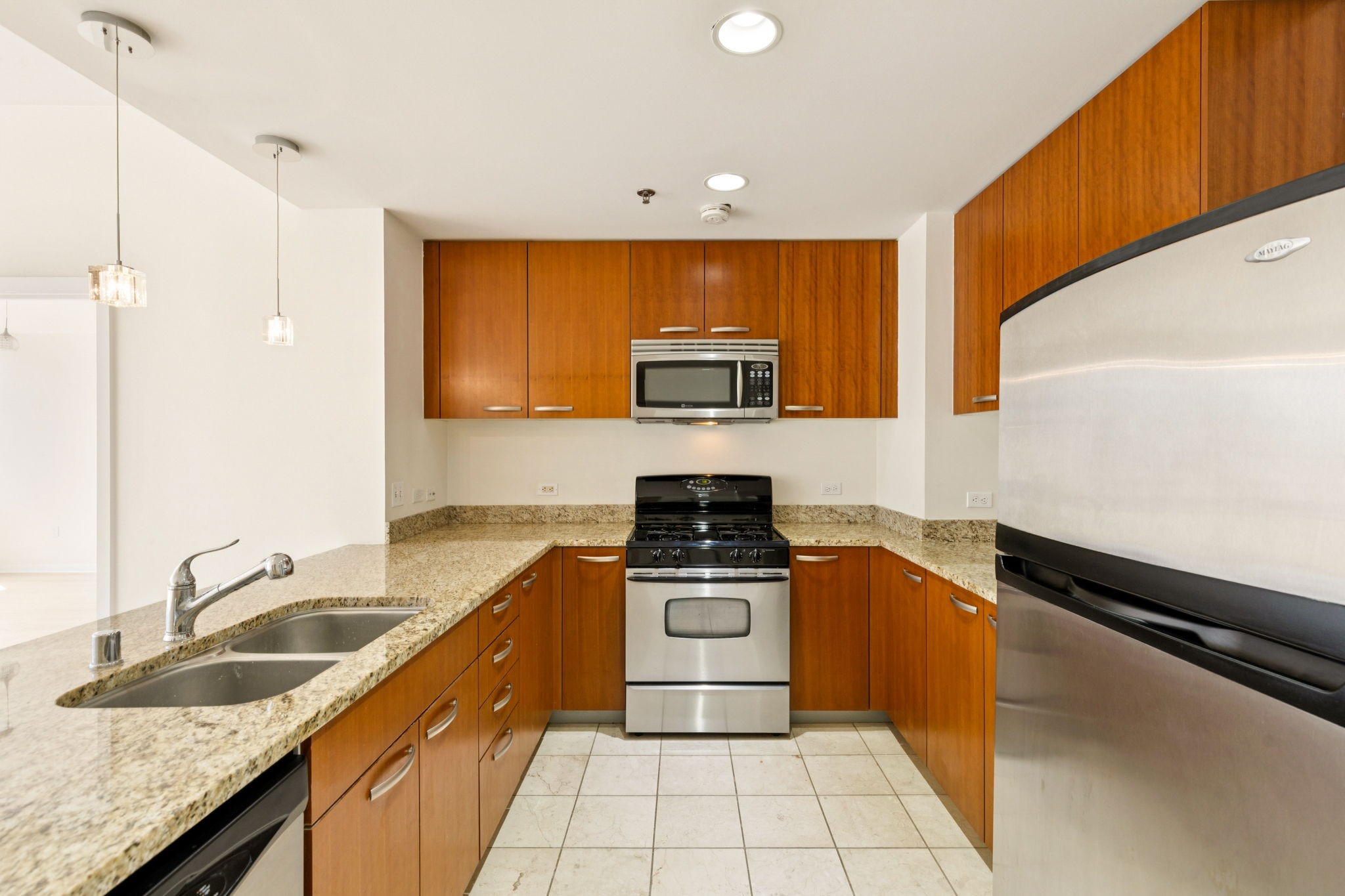 1200 Main Street 1710