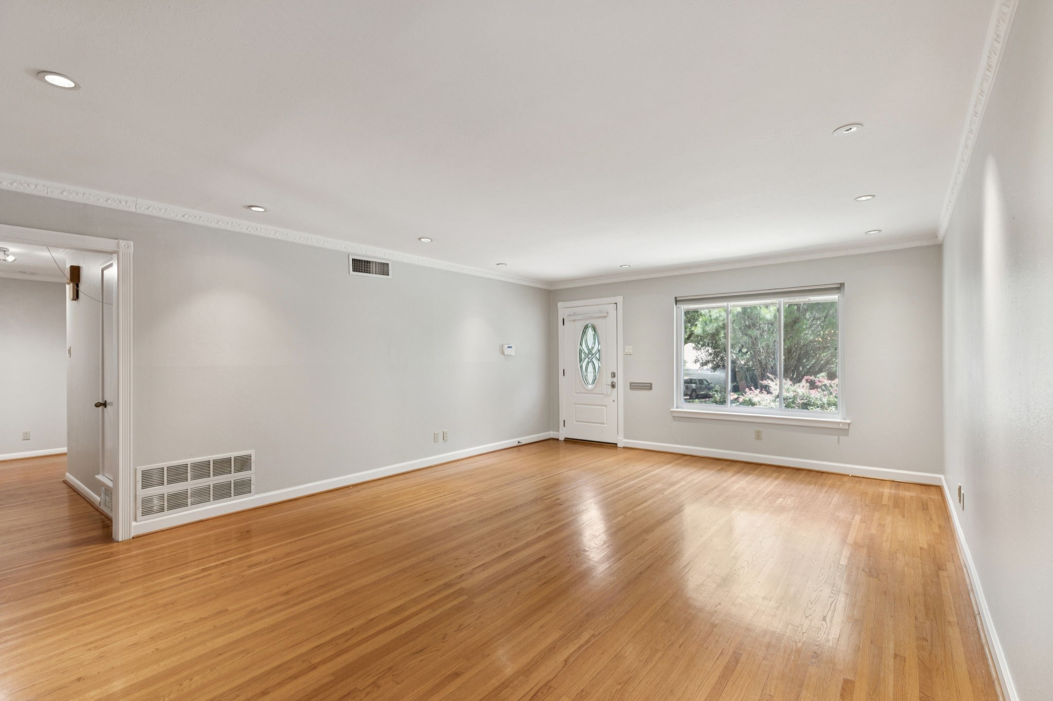 1611 Driftwood Drive