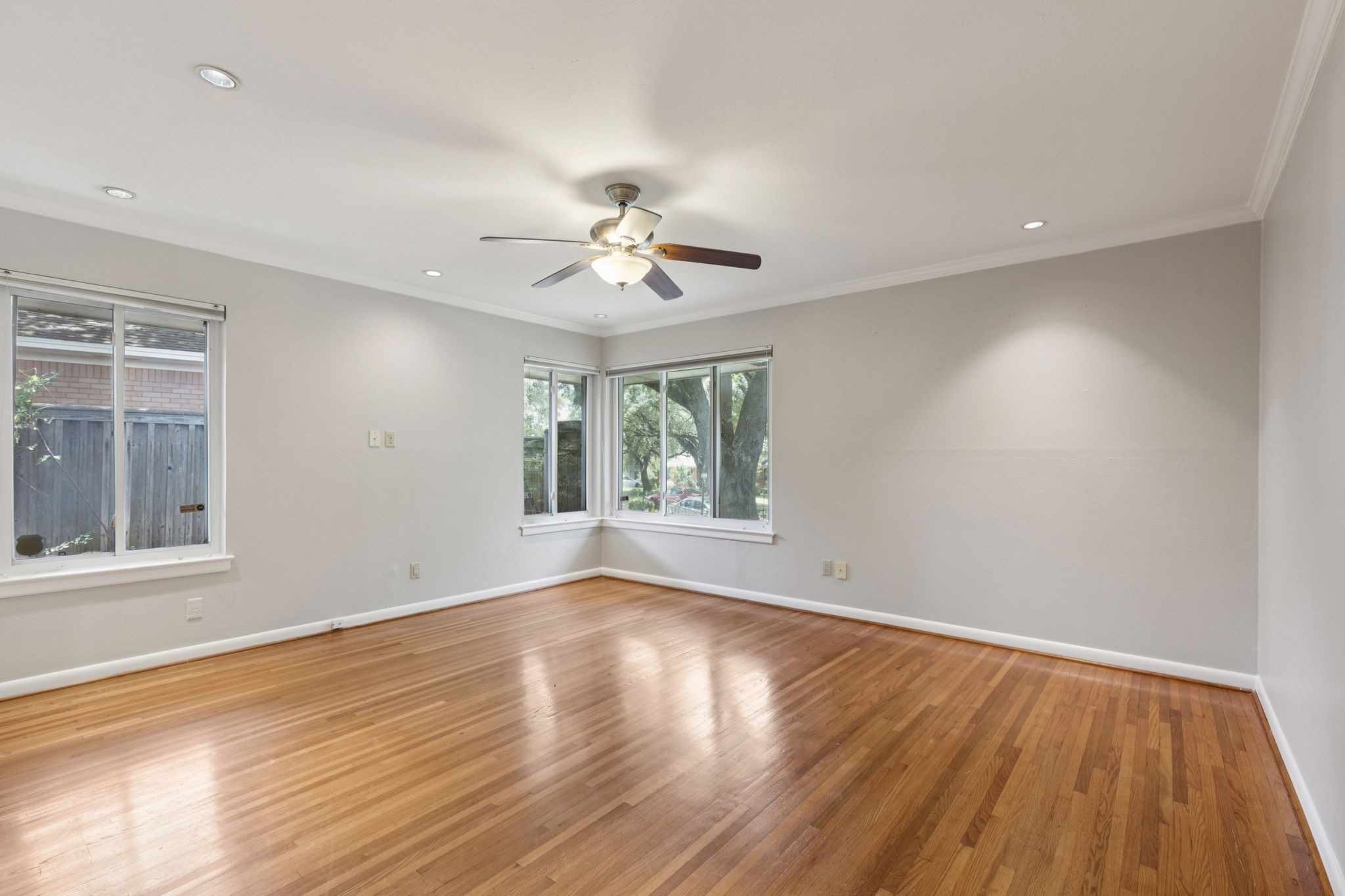 1611 Driftwood Drive