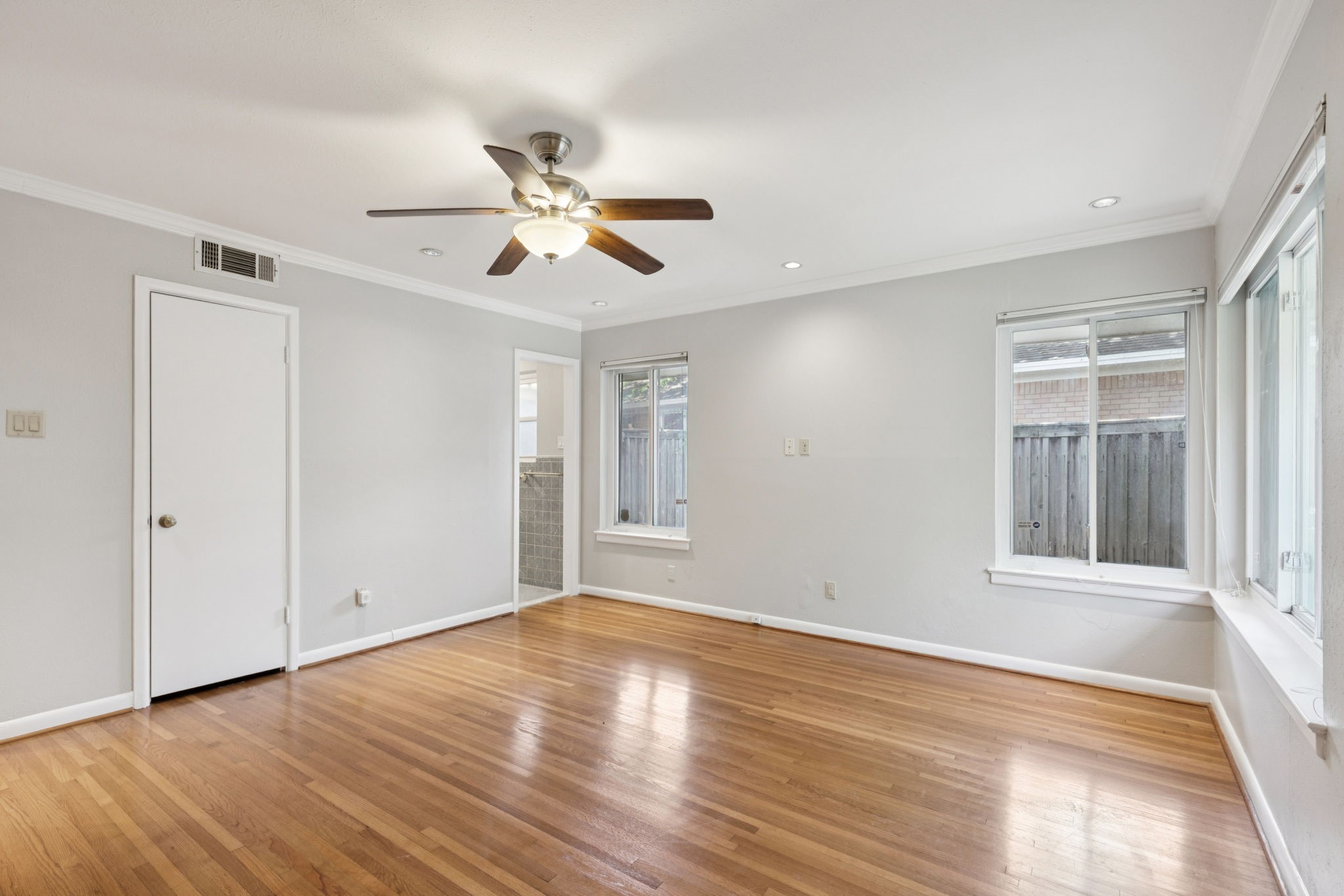 1611 Driftwood Drive