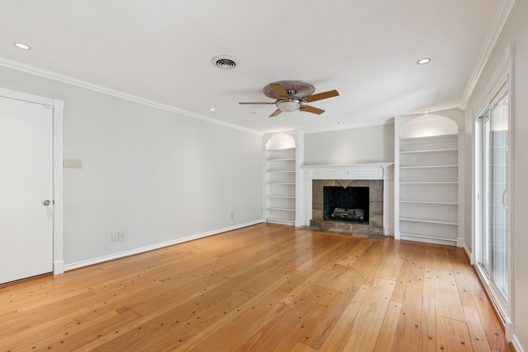 1611 Driftwood Drive