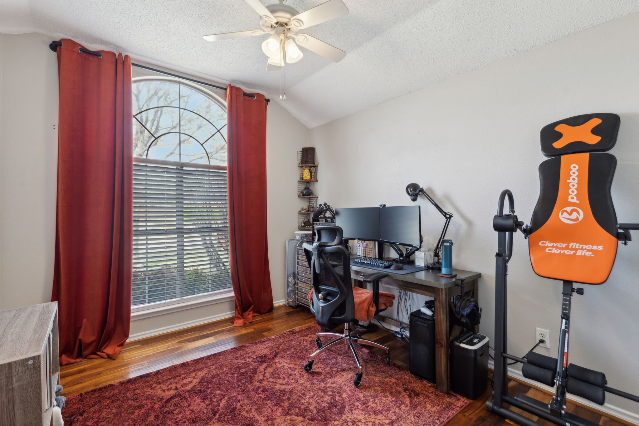 320 Banbury Drive