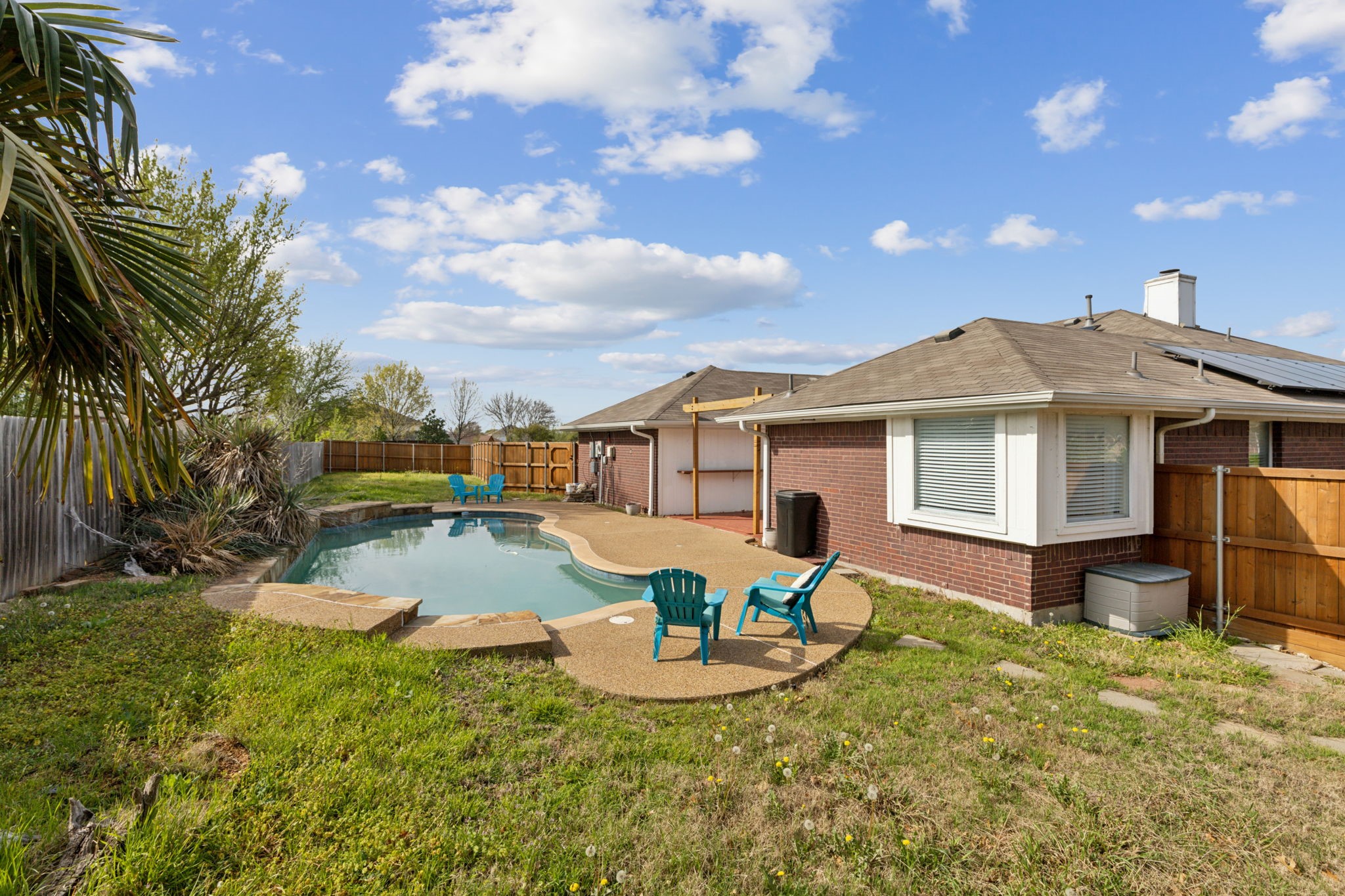 320 Banbury Drive