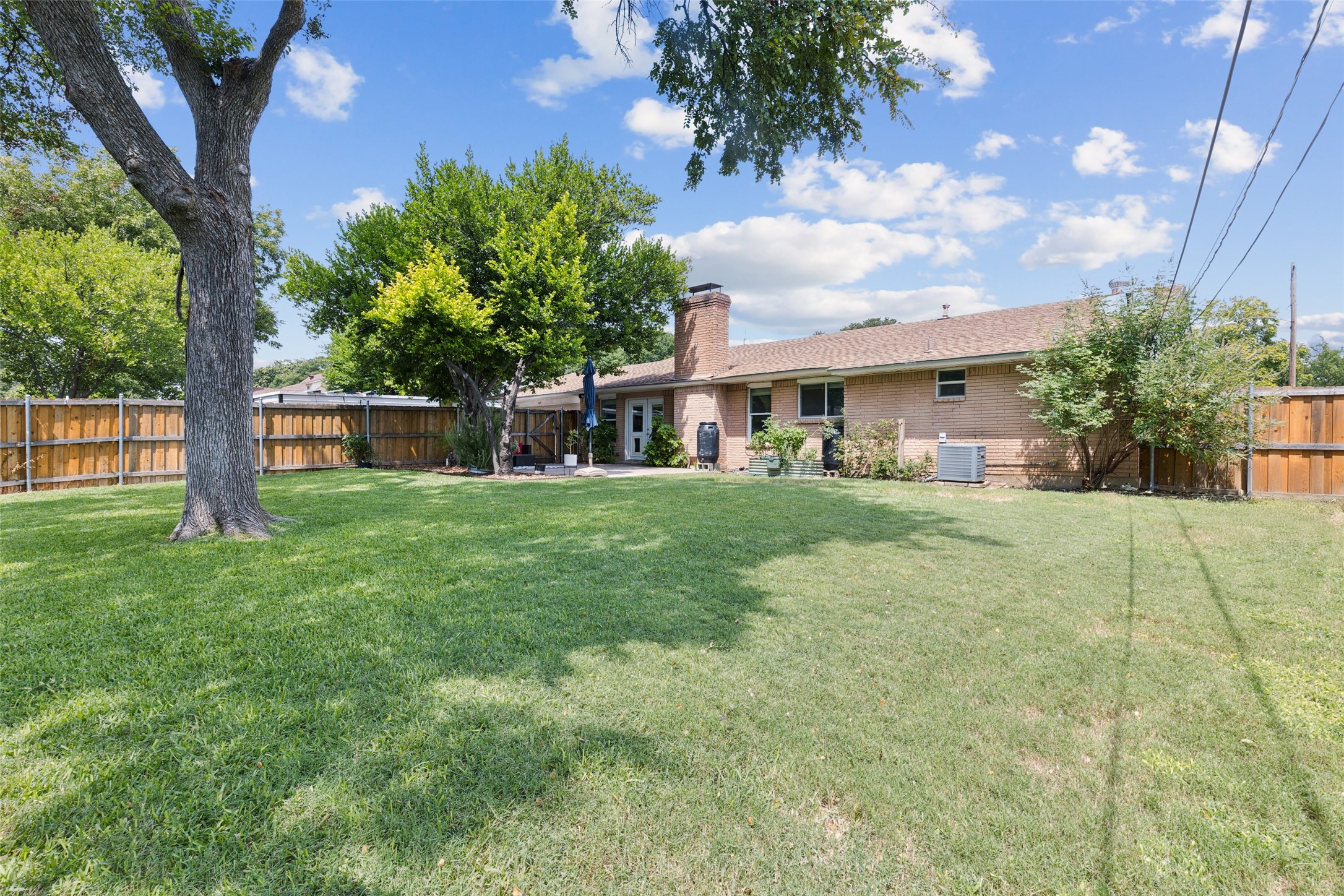 3412 Old Colony Road