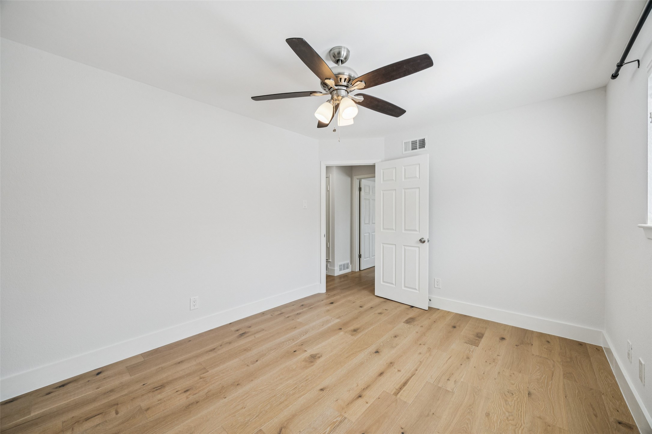 3412 Old Colony Road