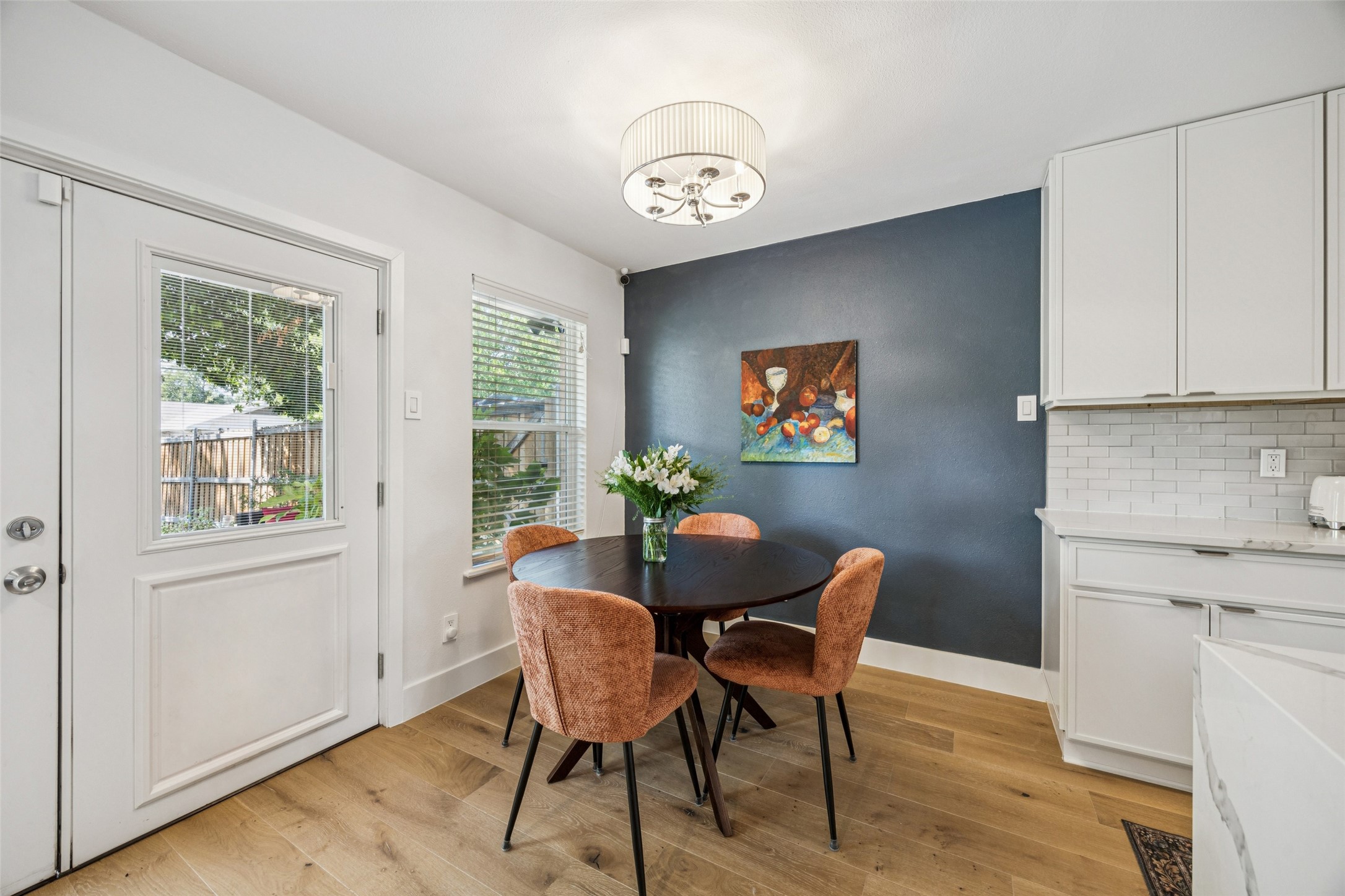 3412 Old Colony Road