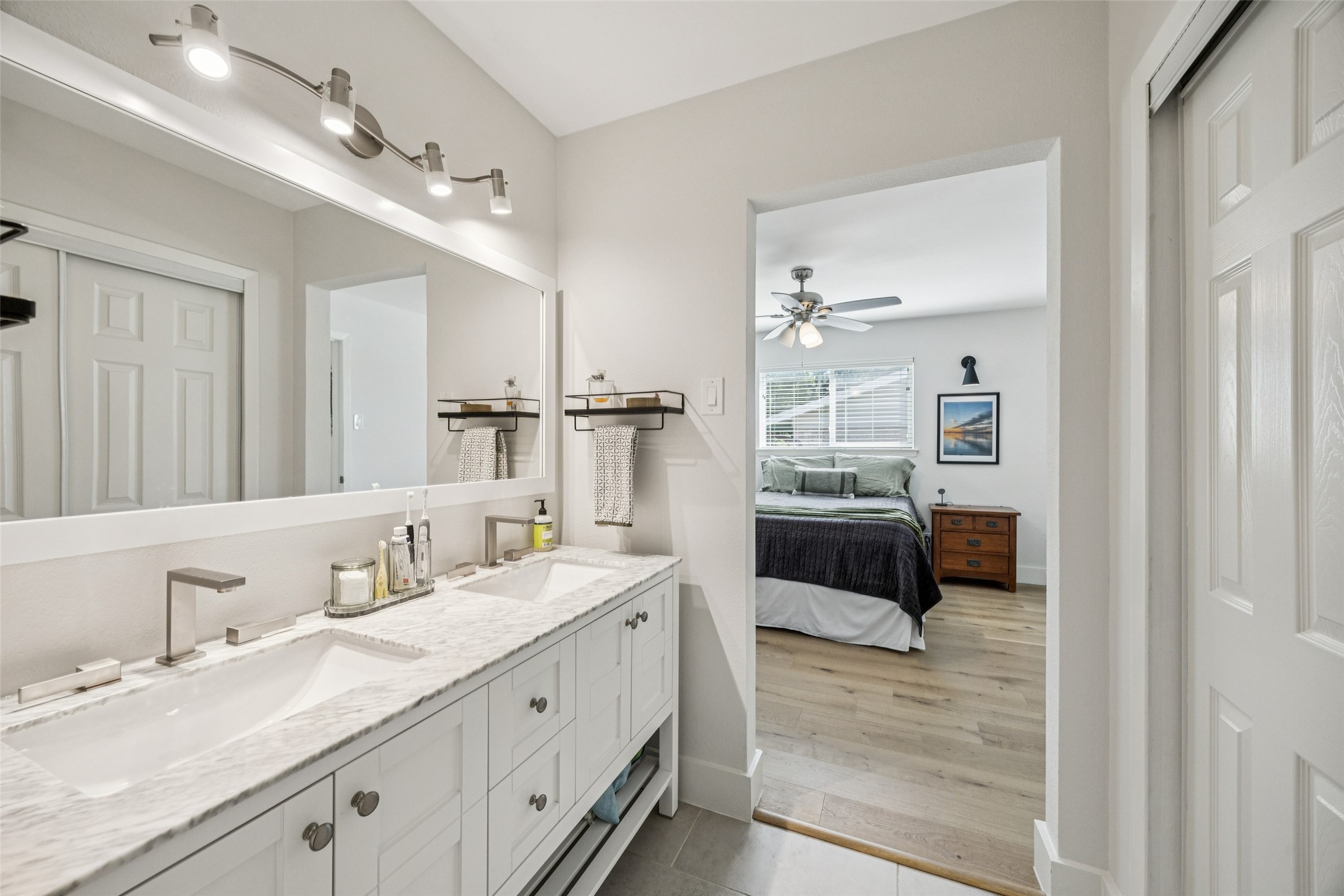 3412 Old Colony Road