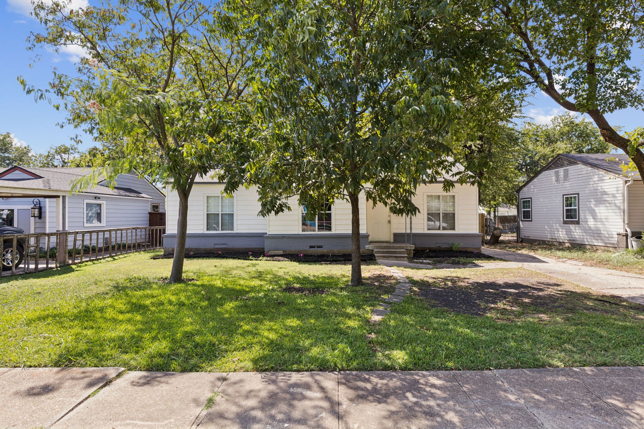 11834 Broadmoor Drive