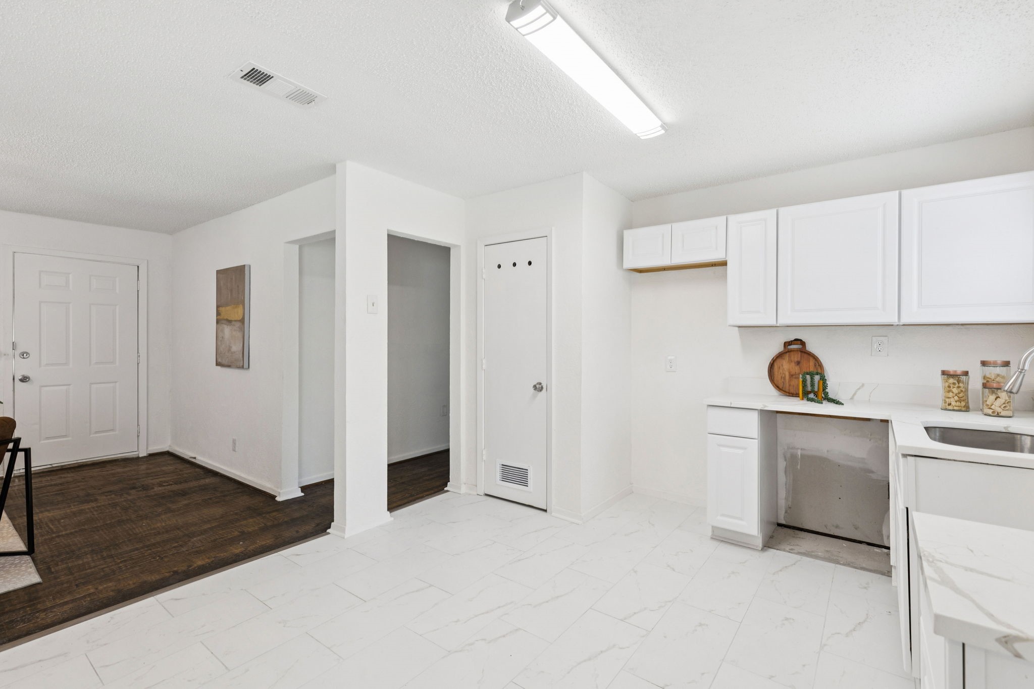 11834 Broadmoor Drive