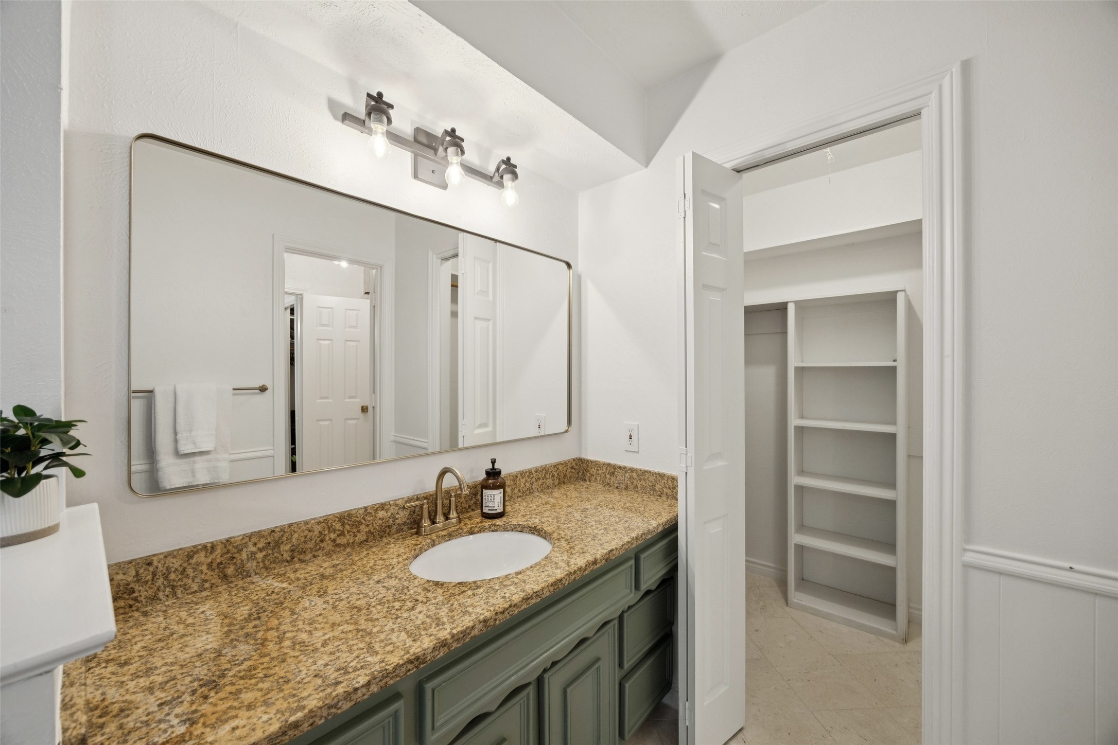 3309 Appalachian Way