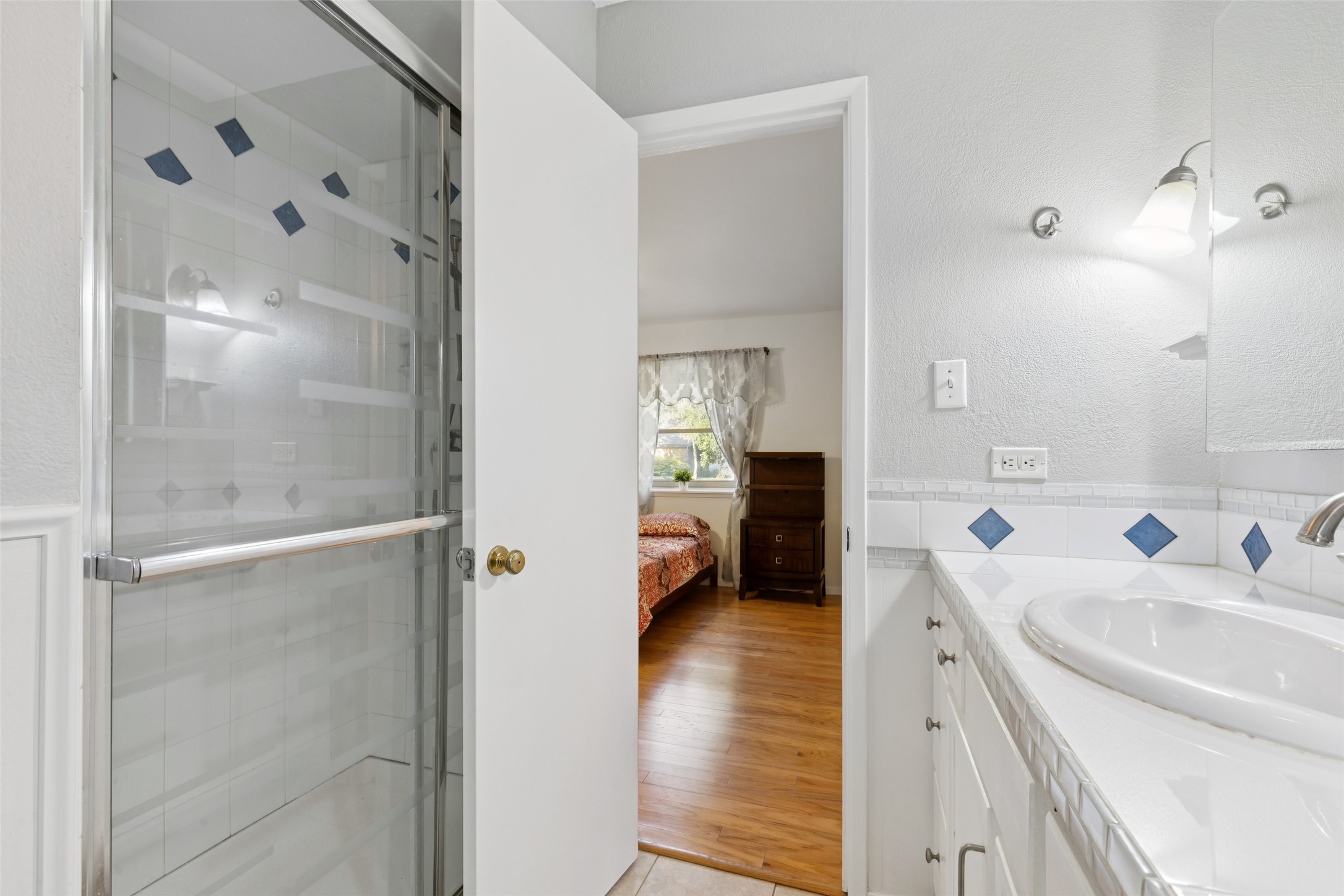 3910 Clear Cove Lane