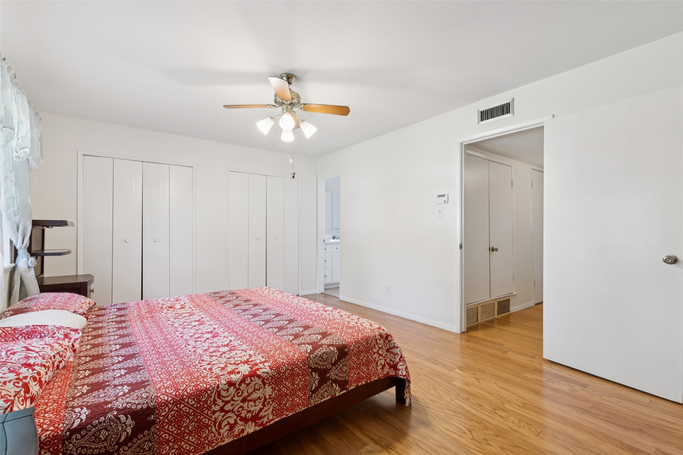 3910 Clear Cove Lane