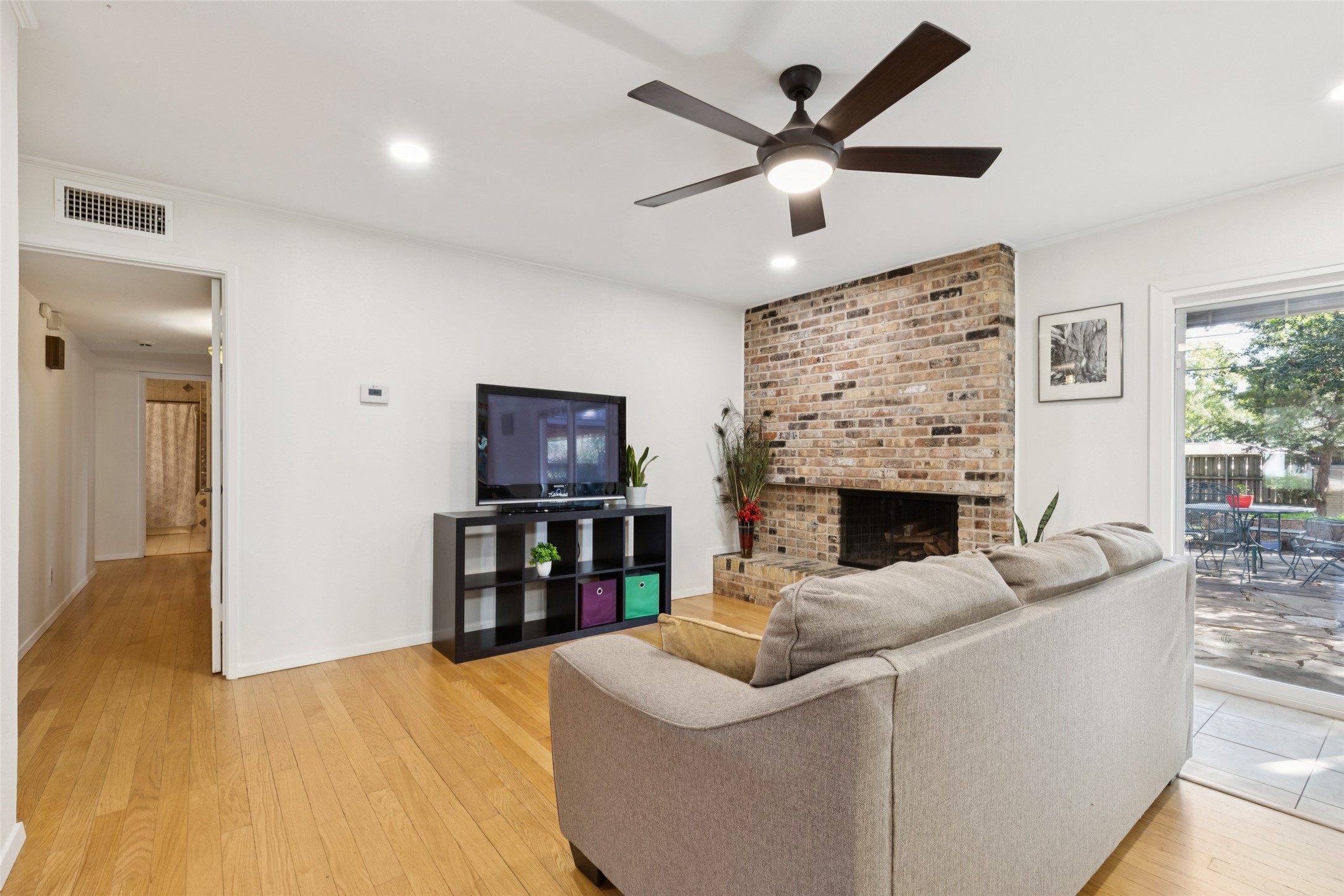 3910 Clear Cove Lane