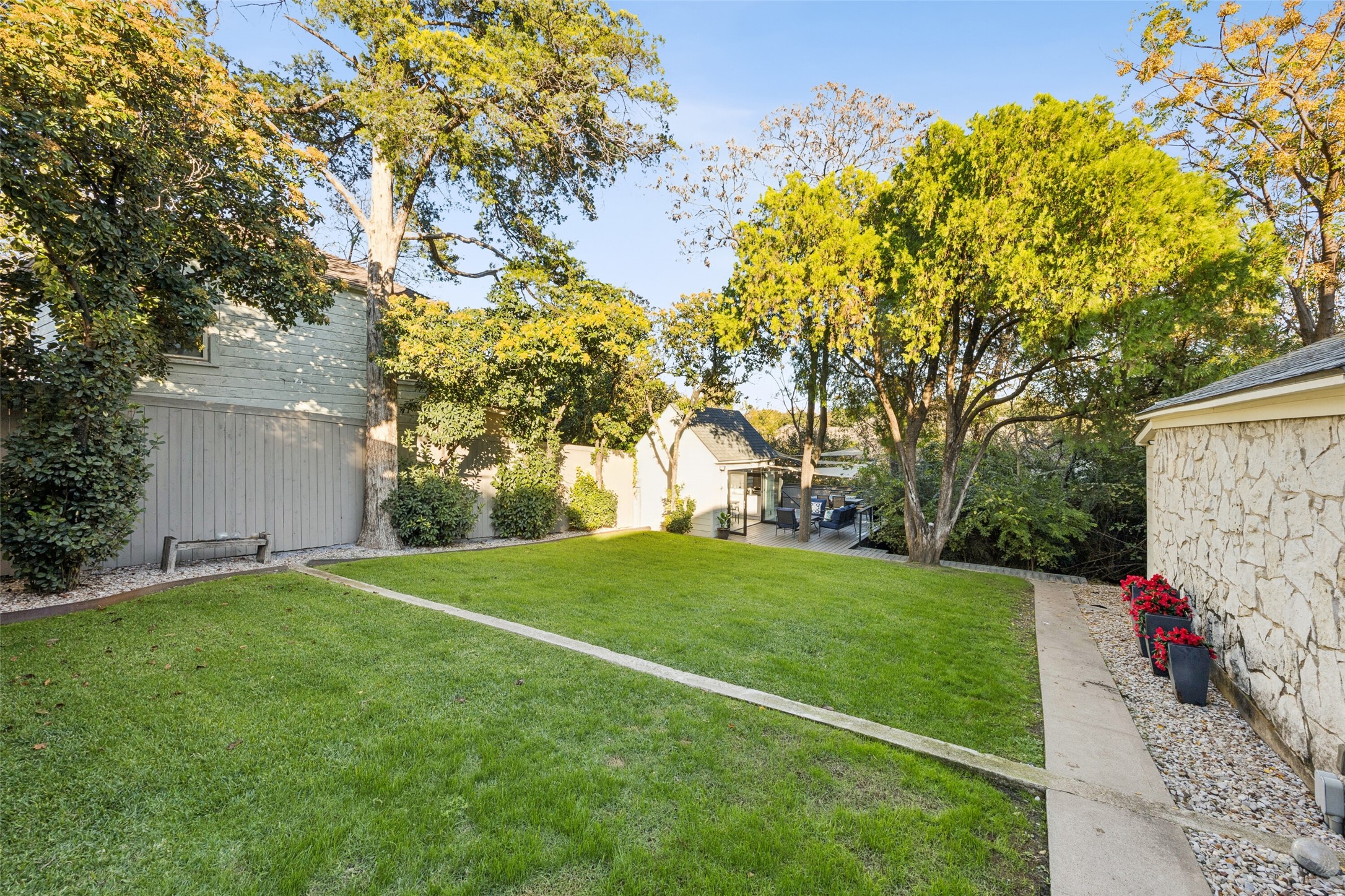 620 N Oak Cliff Boulevard