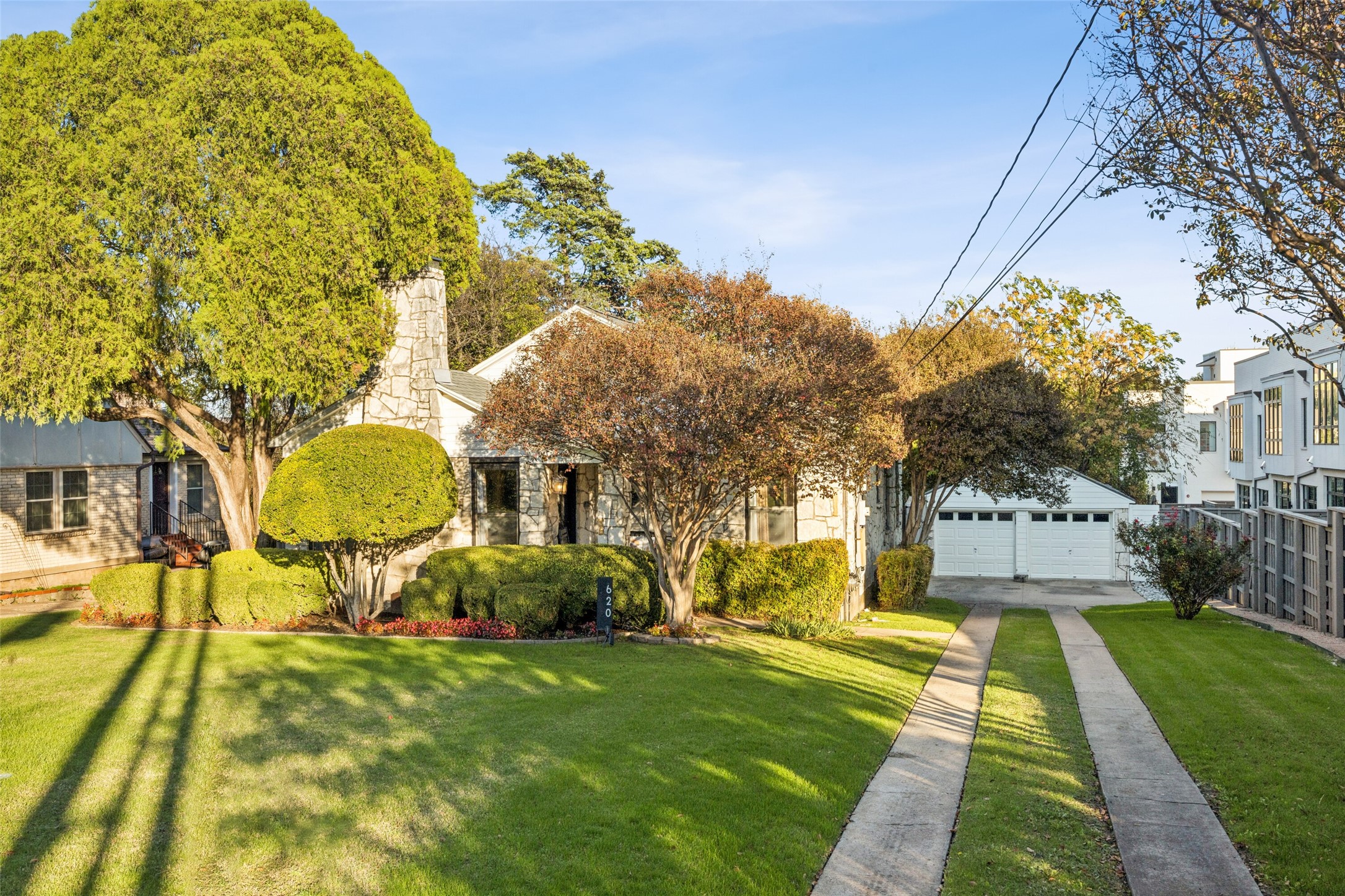 620 N Oak Cliff Boulevard