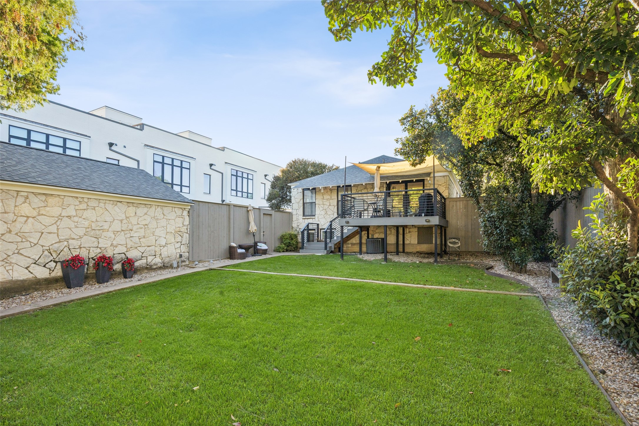 620 N Oak Cliff Boulevard