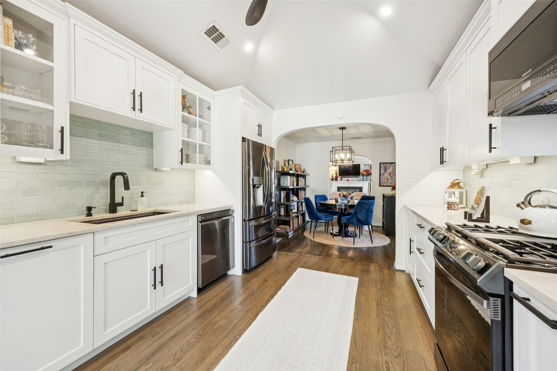 620 N Oak Cliff Boulevard