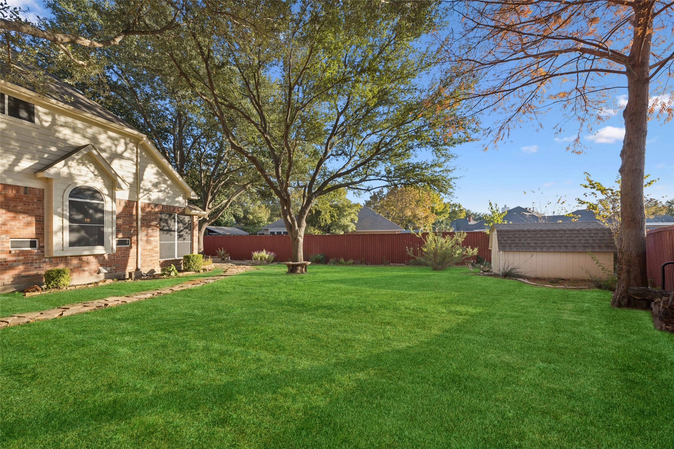 3006 Cottonwood Court