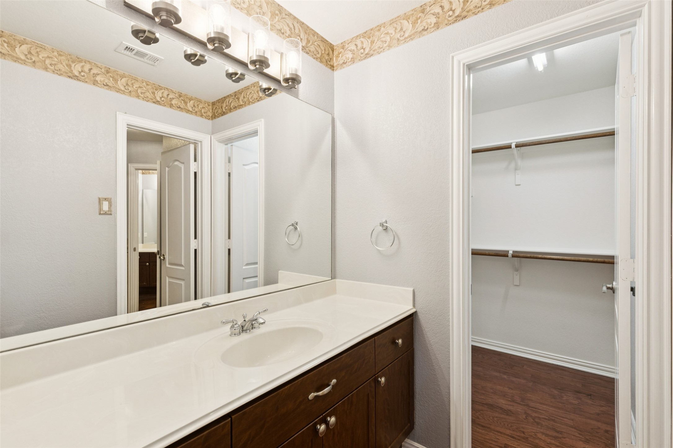 600 Quick Silver Drive