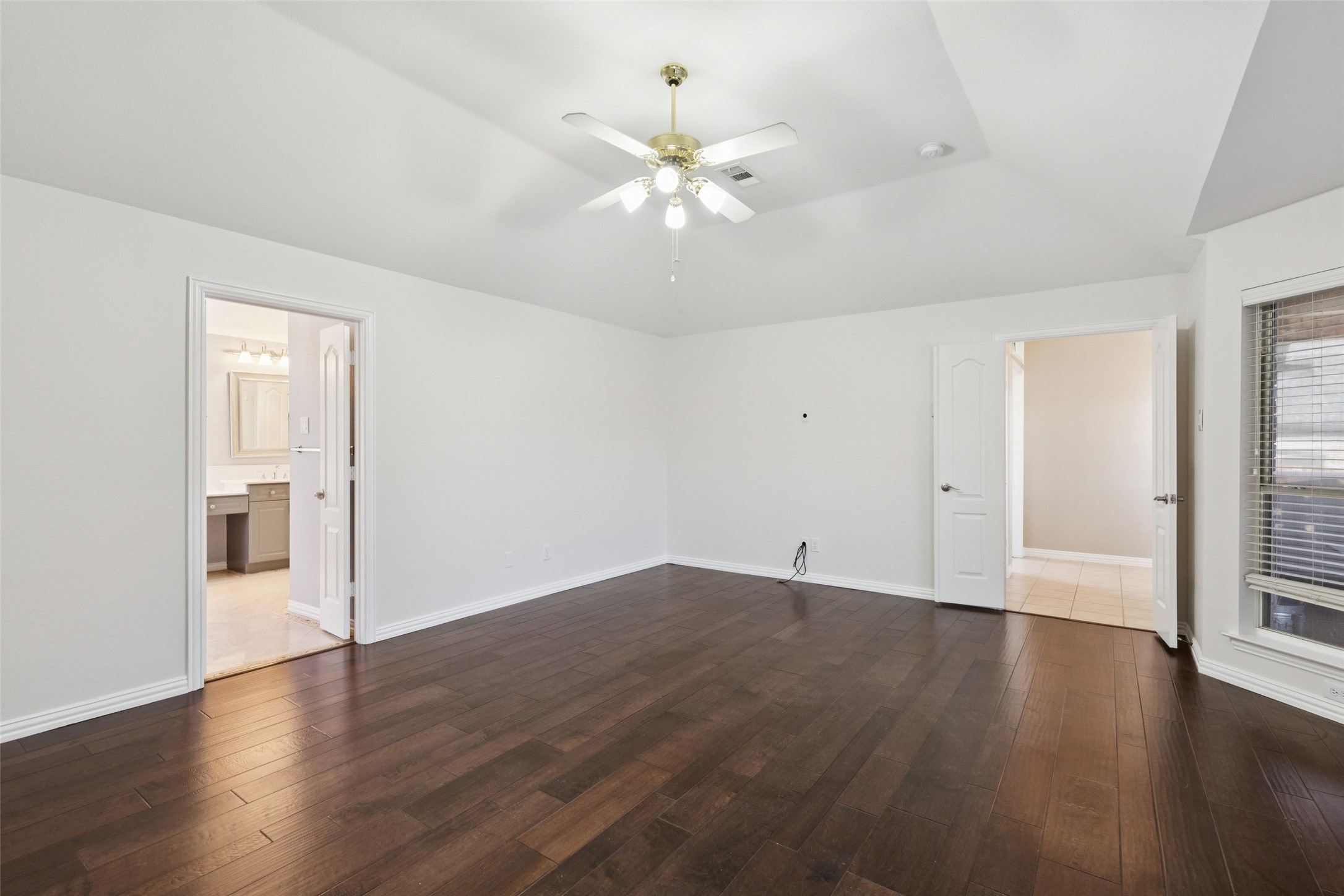 600 Quick Silver Drive