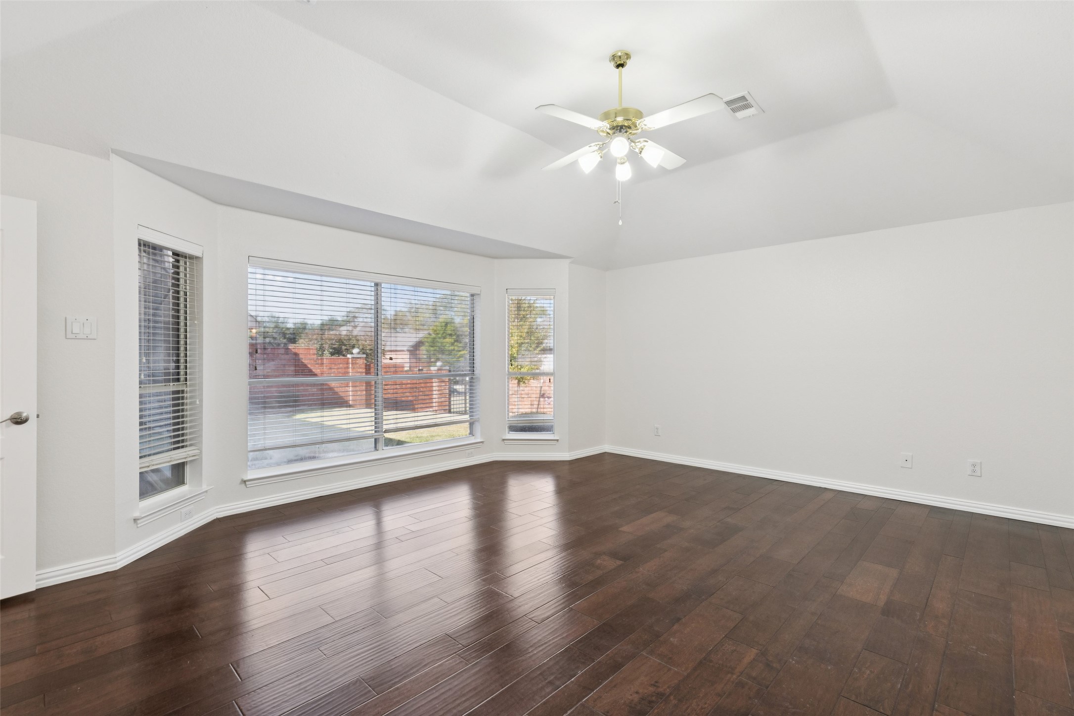 600 Quick Silver Drive