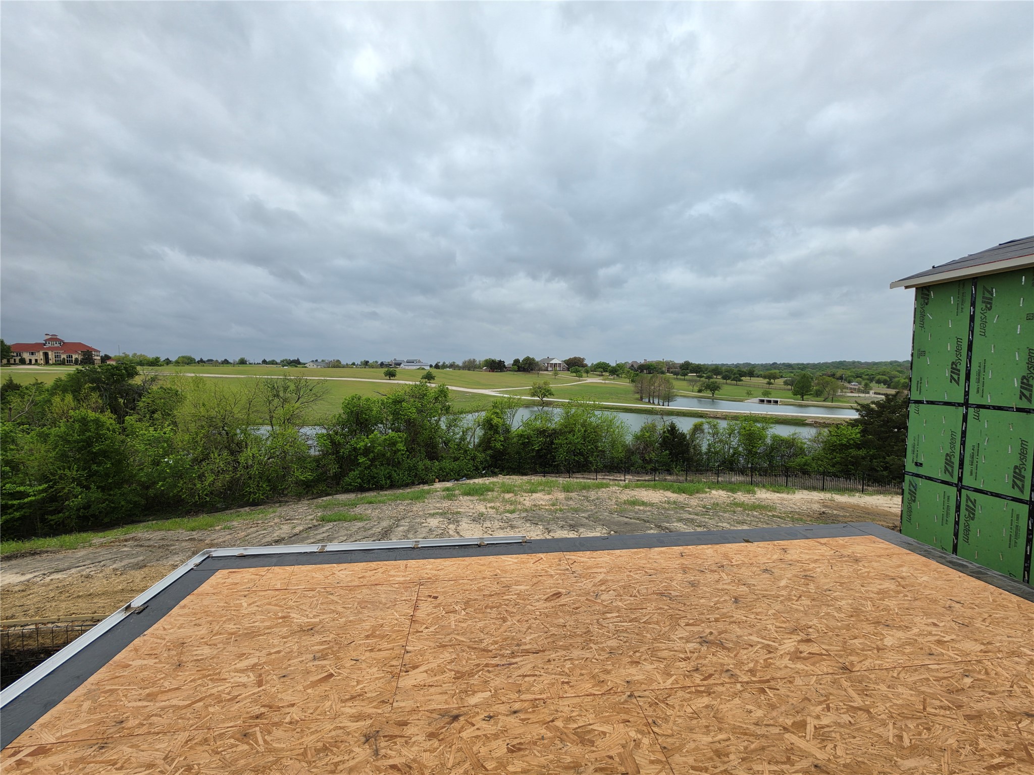 245 Sunset Point Trail