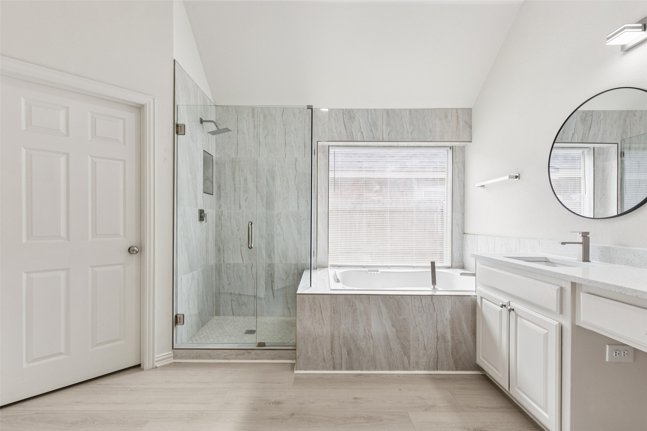 6405 Greenbriar Lane