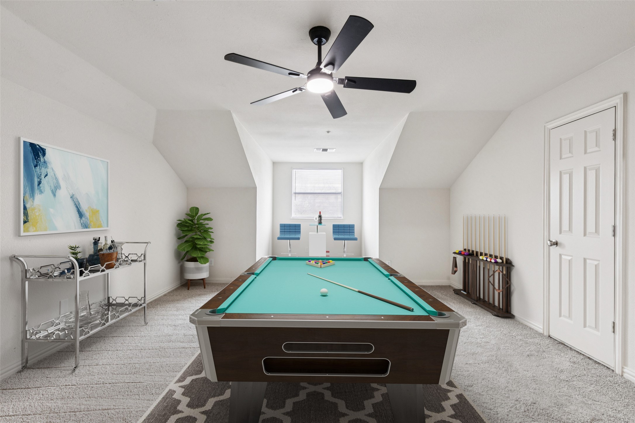 6405 Greenbriar Lane