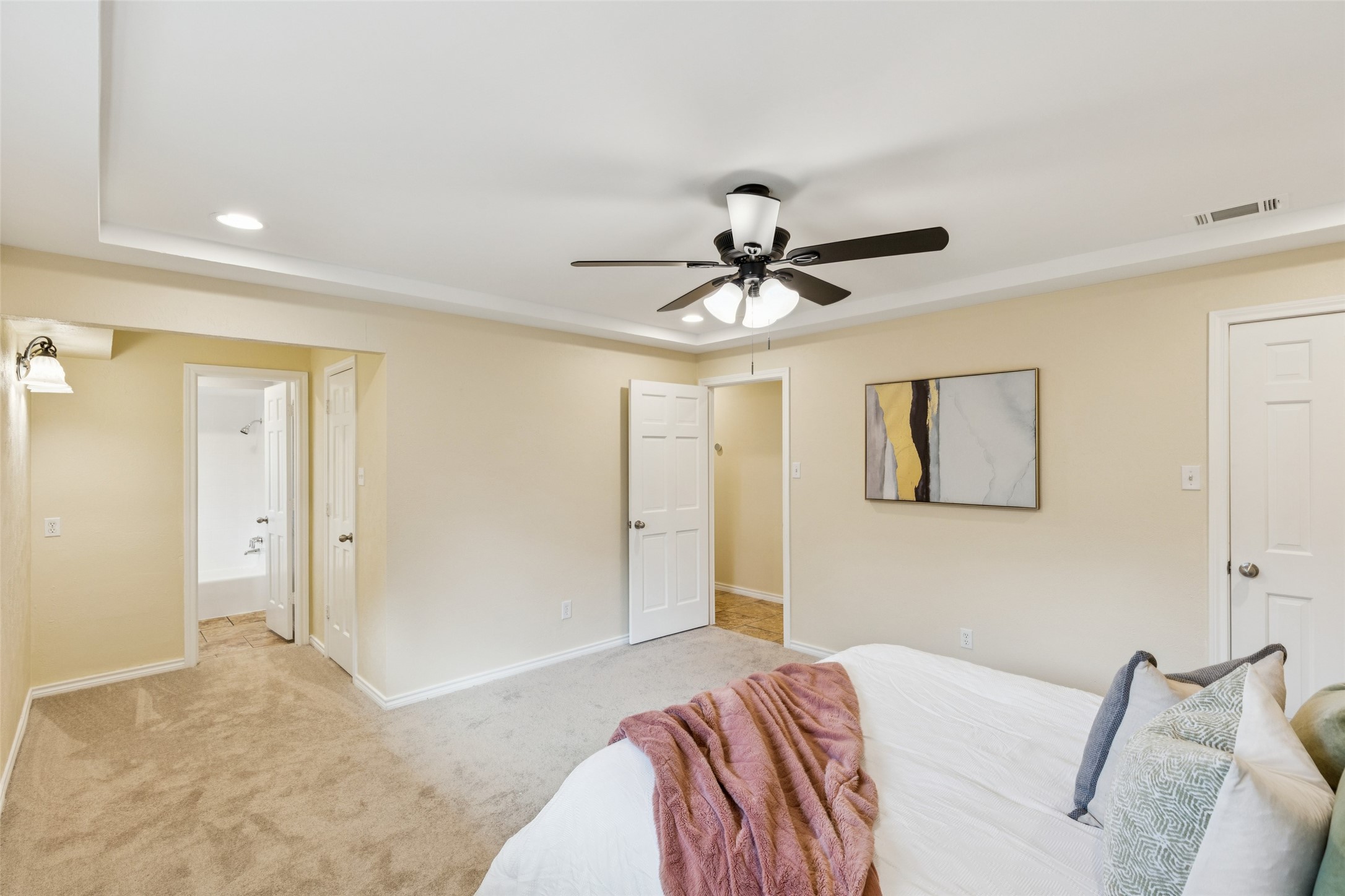 133 N Crestwood Boulevard