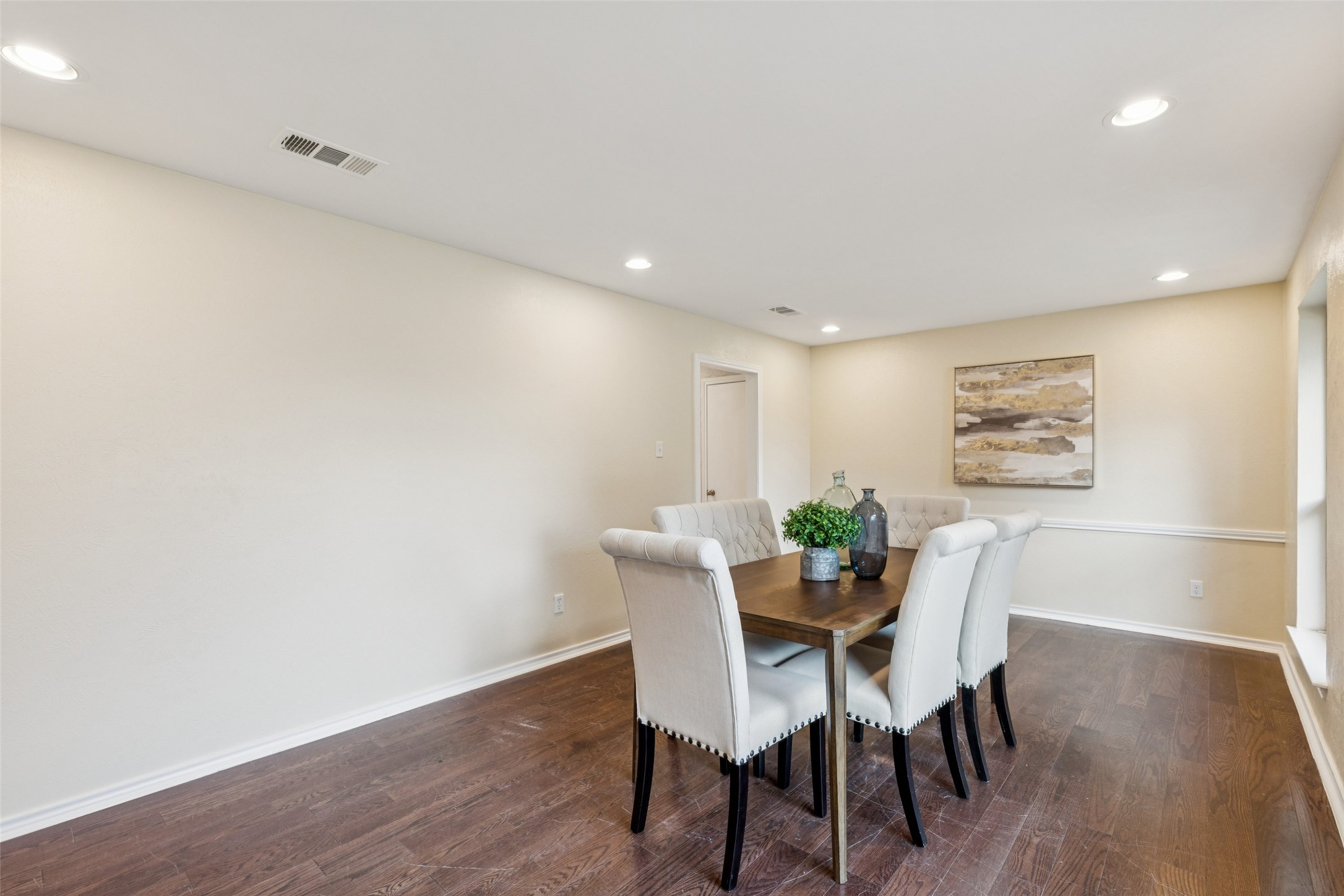 133 N Crestwood Boulevard