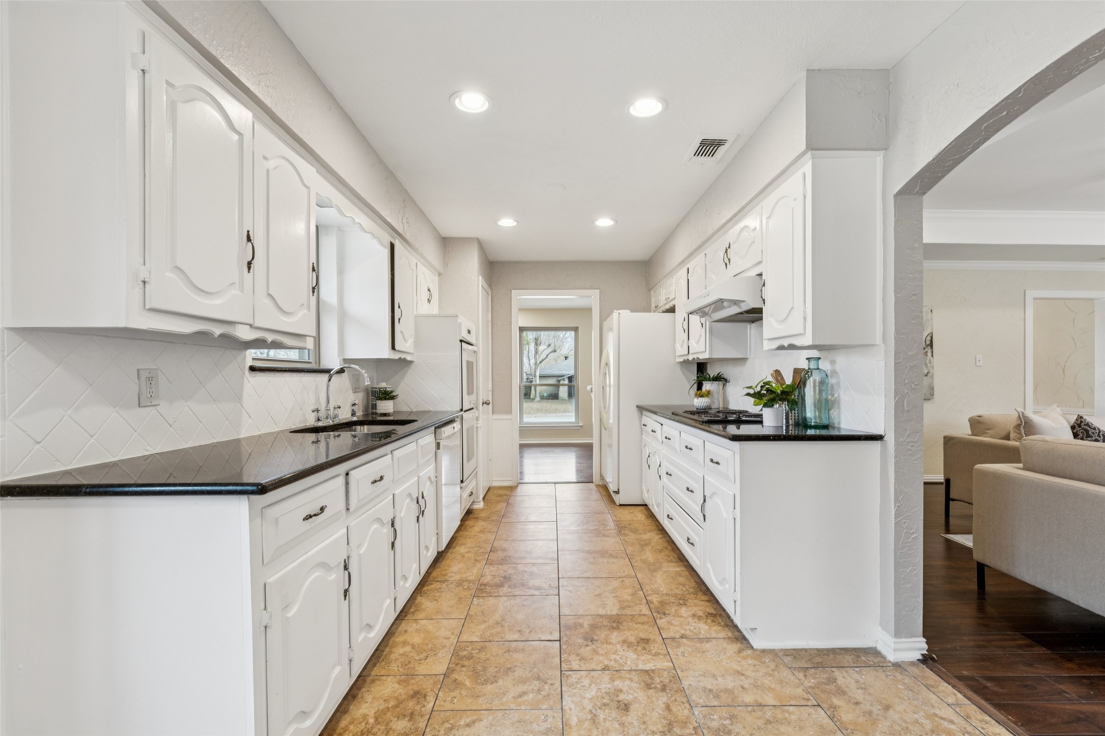 133 N Crestwood Boulevard