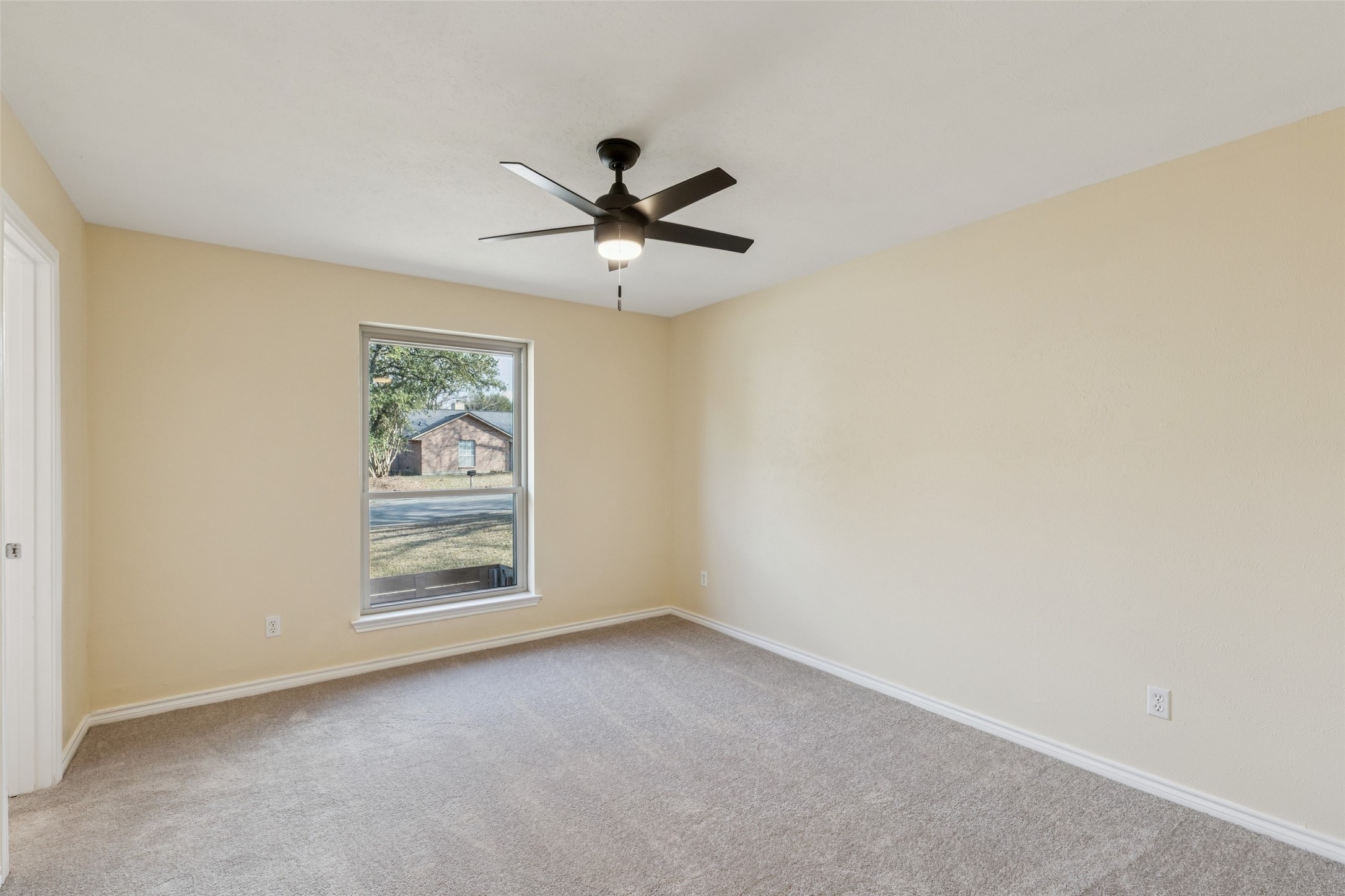 133 N Crestwood Boulevard