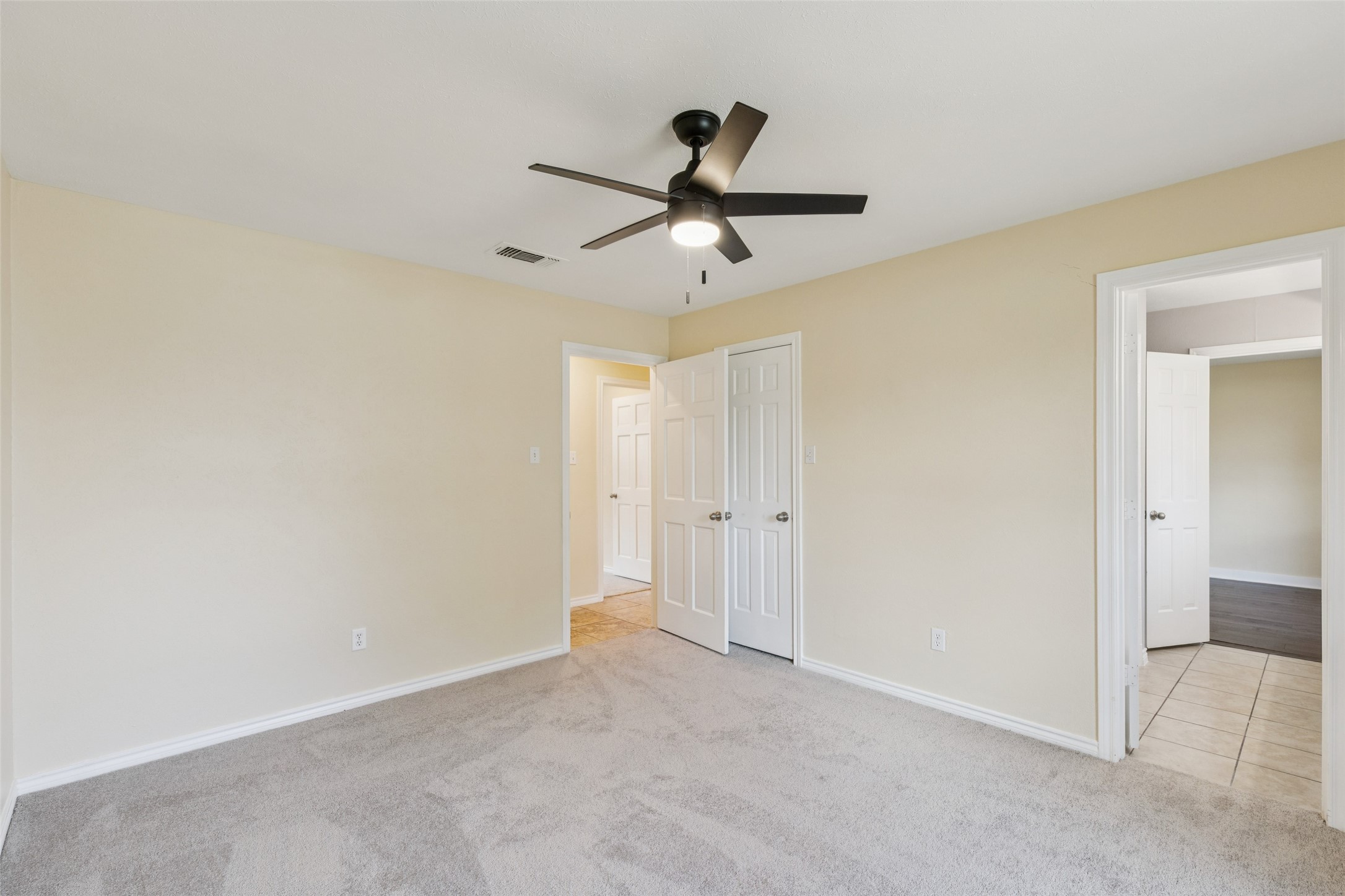 133 N Crestwood Boulevard