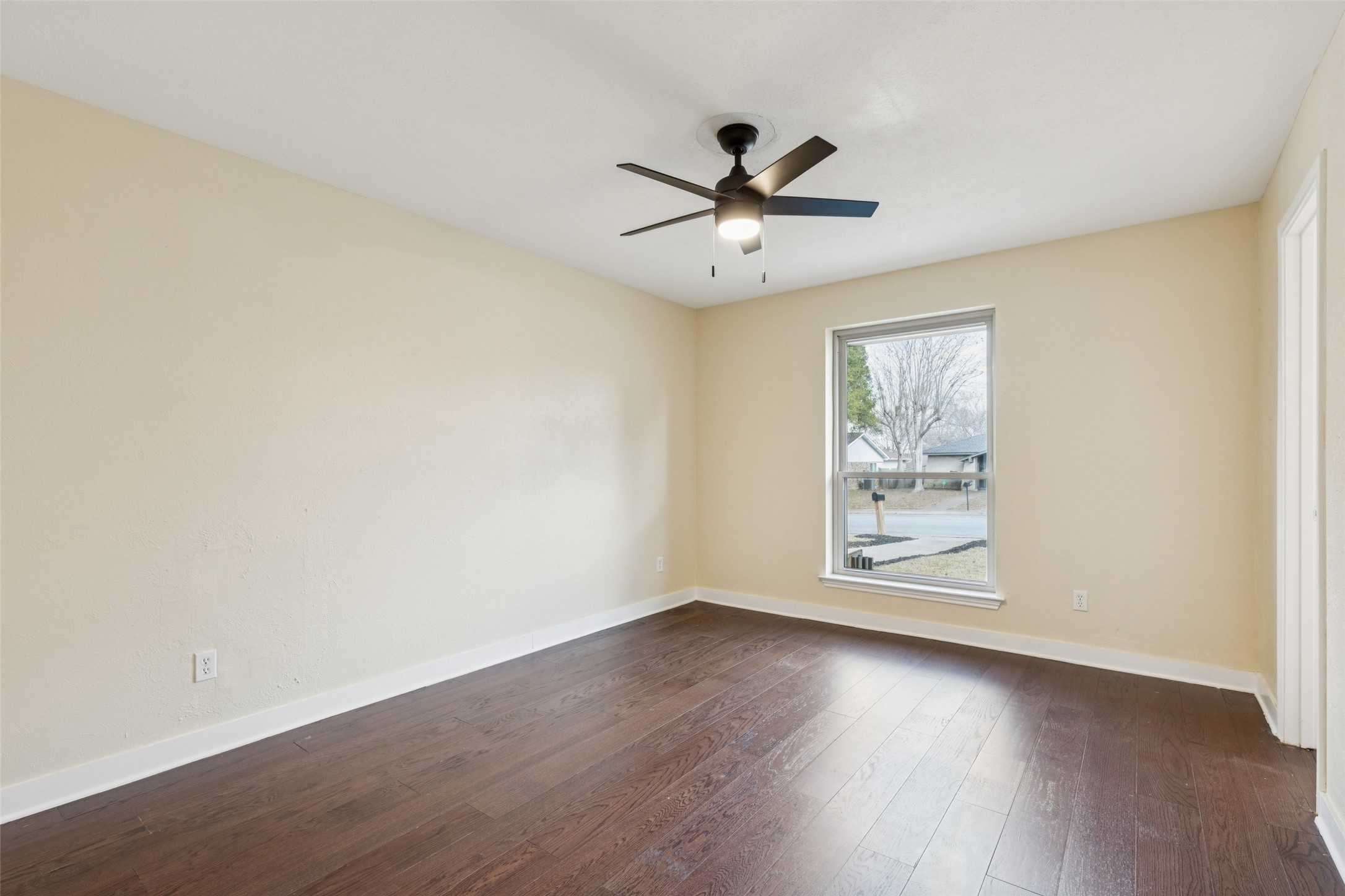 133 N Crestwood Boulevard