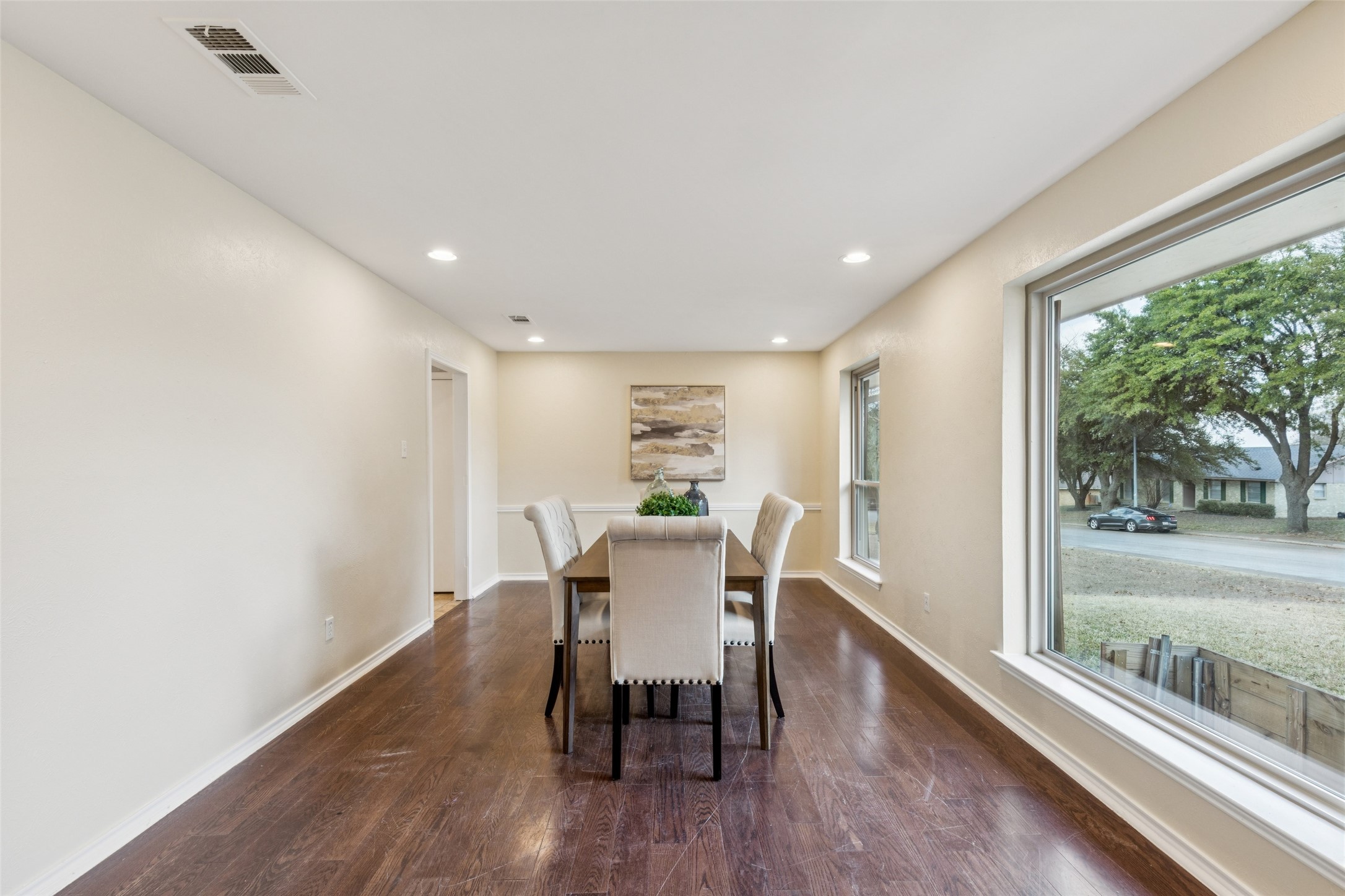 133 N Crestwood Boulevard