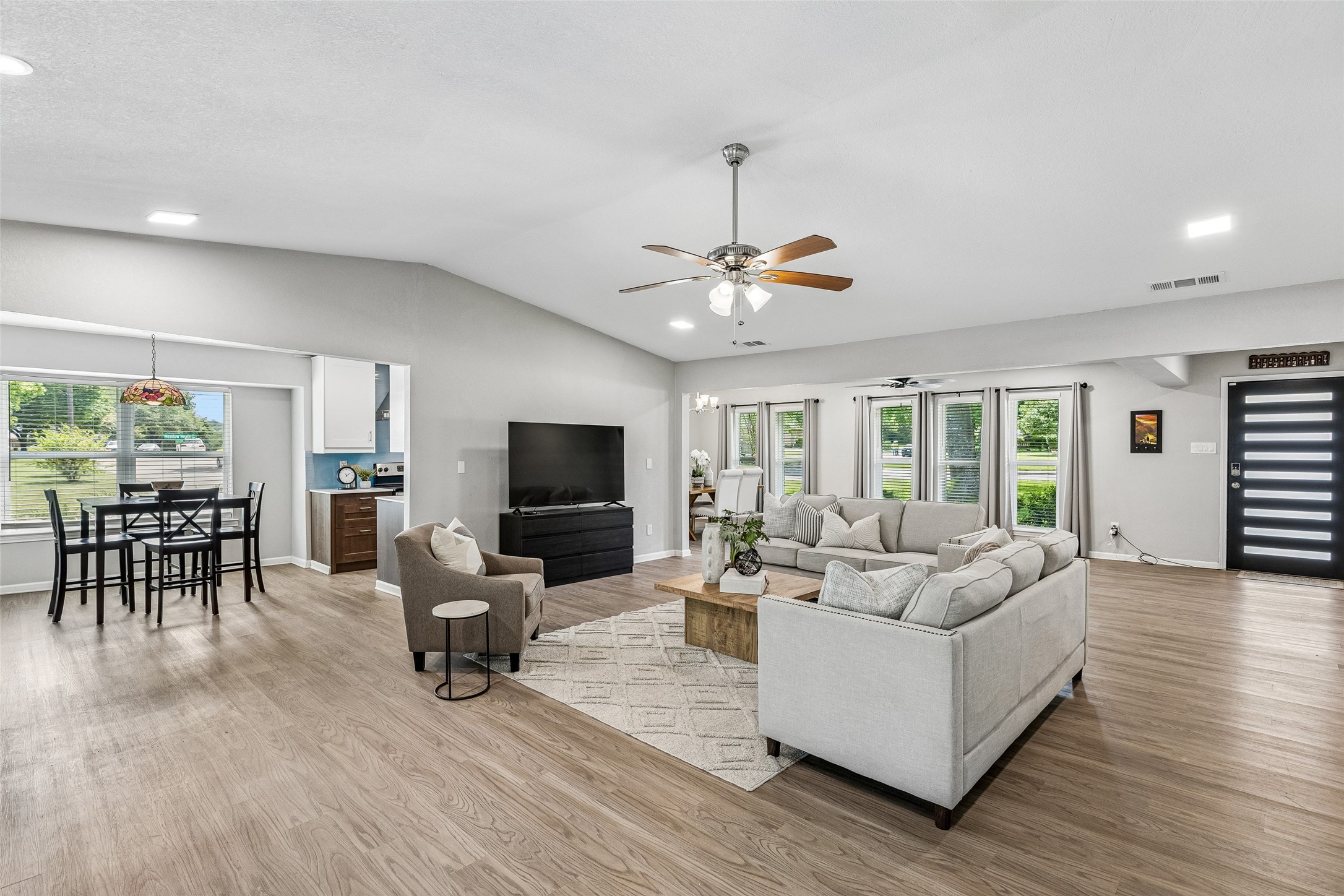 605 Meadow Heath Circle