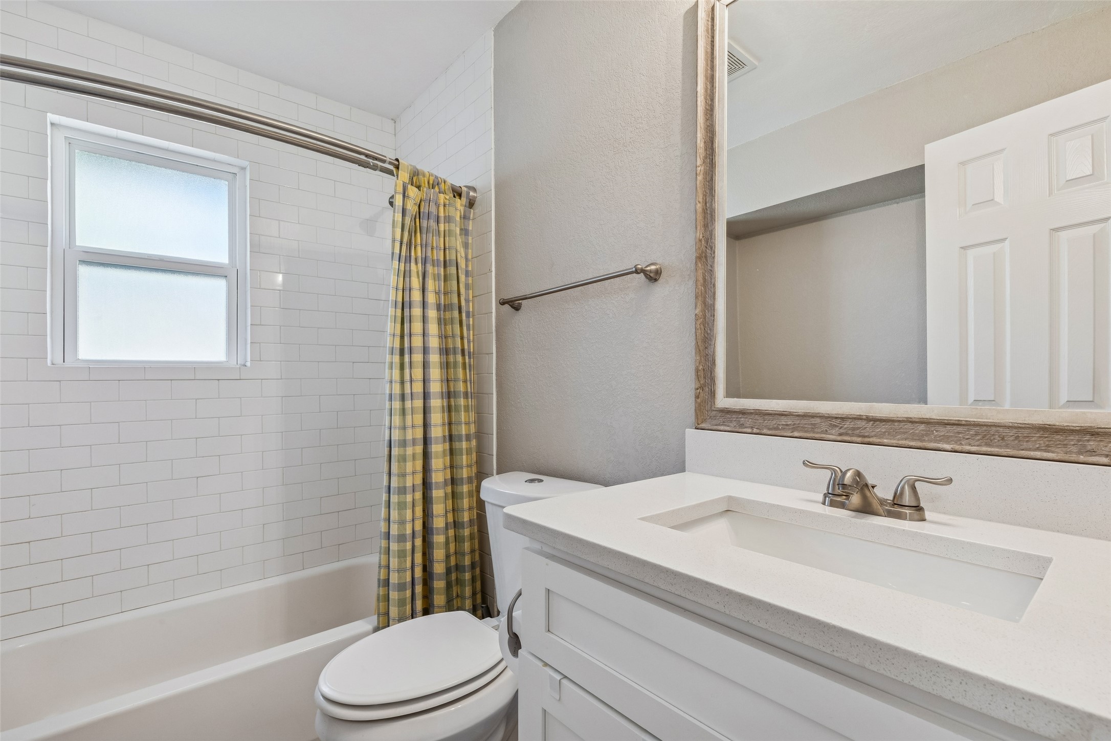 605 Meadow Heath Circle