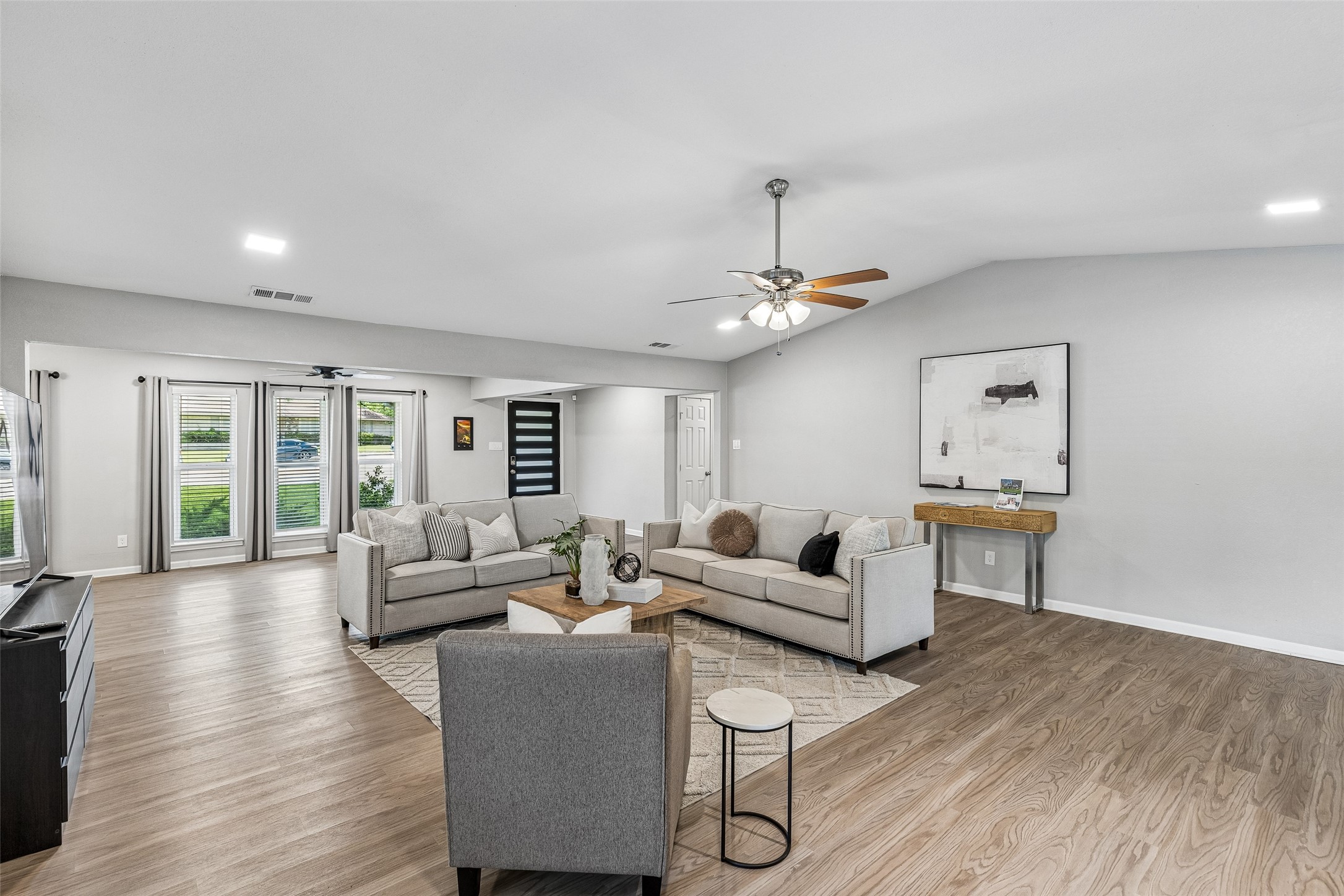 605 Meadow Heath Circle