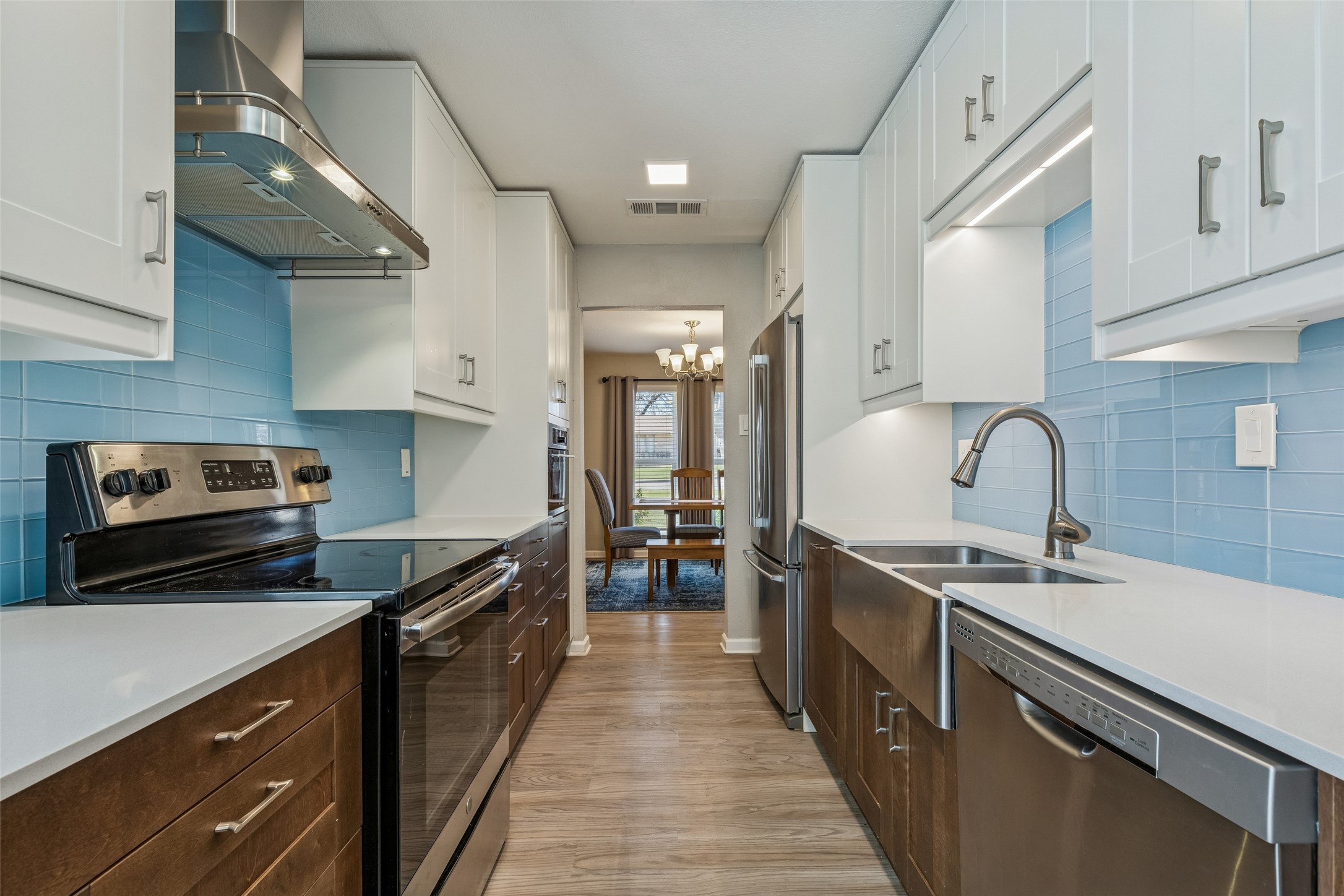 605 Meadow Heath Circle