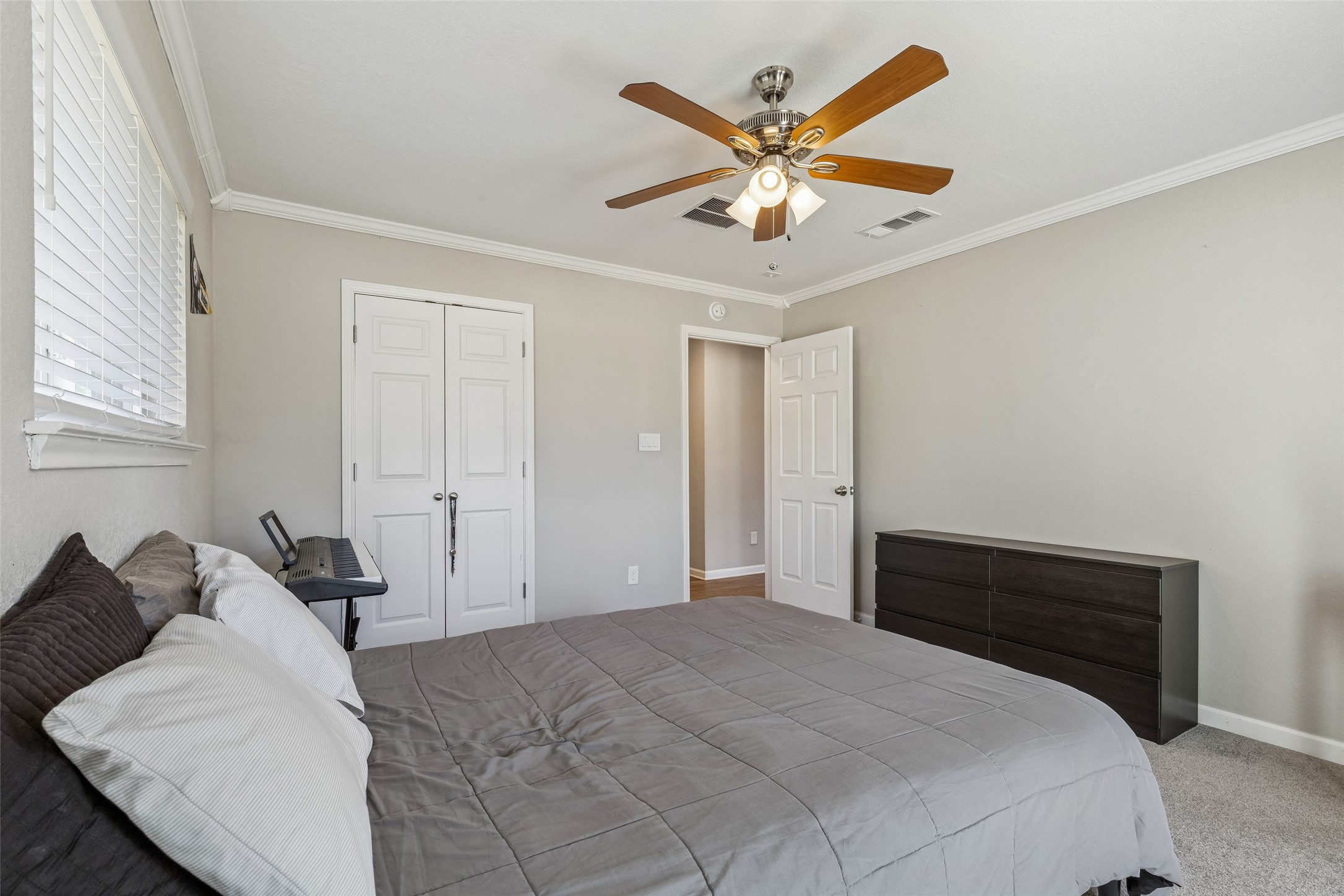 605 Meadow Heath Circle